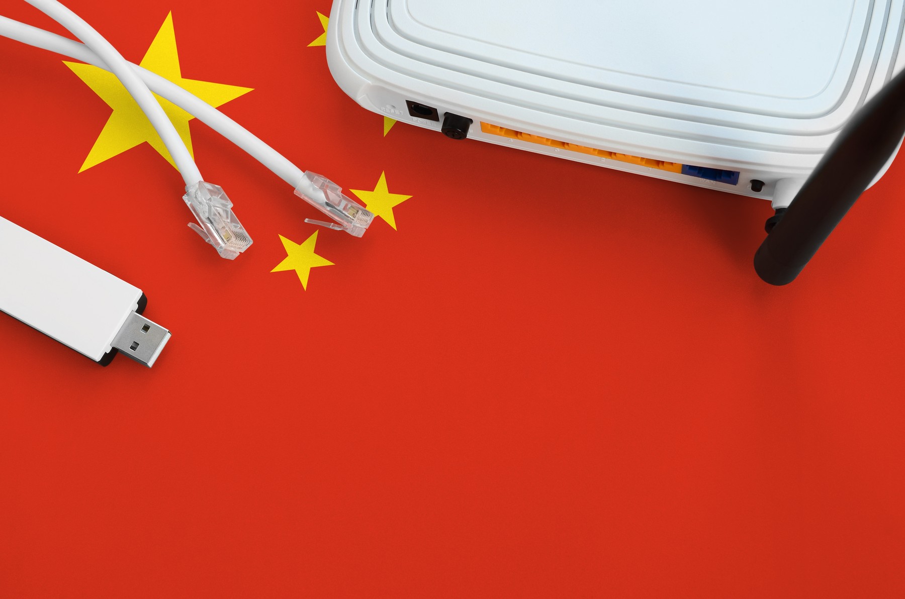 Routere chinezești vândute la nivel mondial au o „portiță de acces” ascunsă ce comunică automat la 35 de secunde
