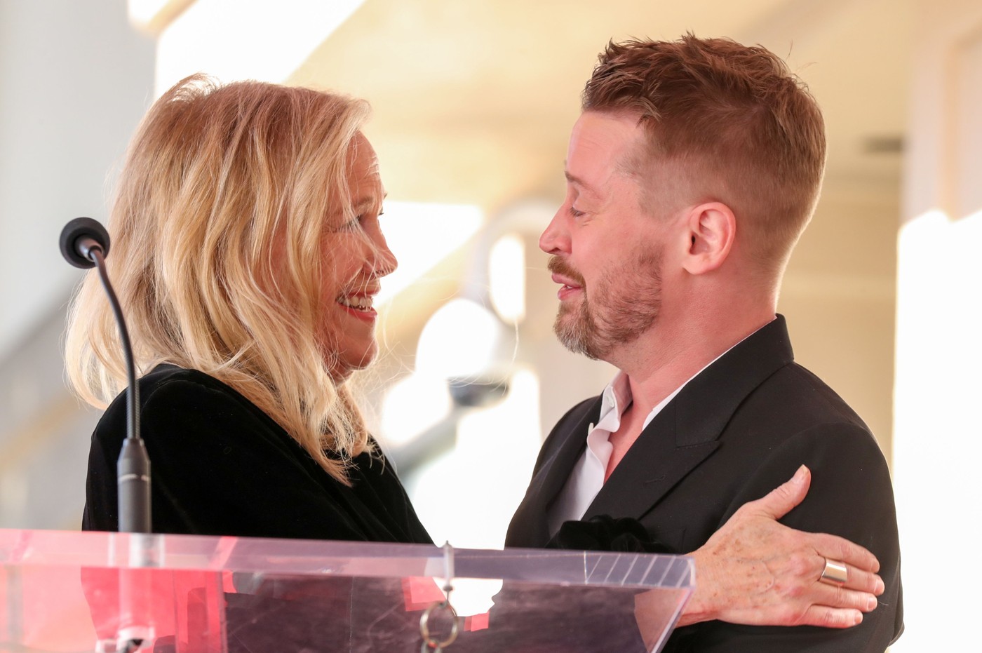 Macaulay Culkin, devastat de moartea "mamei" sale din "Singur Acasă"