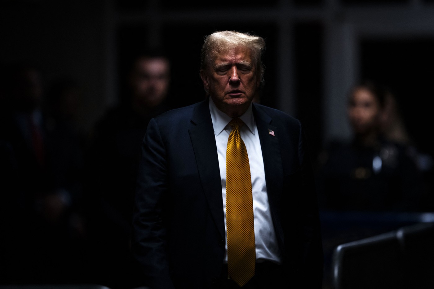 În cea mai nouă sfidare la adresa lui Trump, Senatul SUA a votat oprirea războiului cu Iranul. Mai mult, măsura bifează o premieră