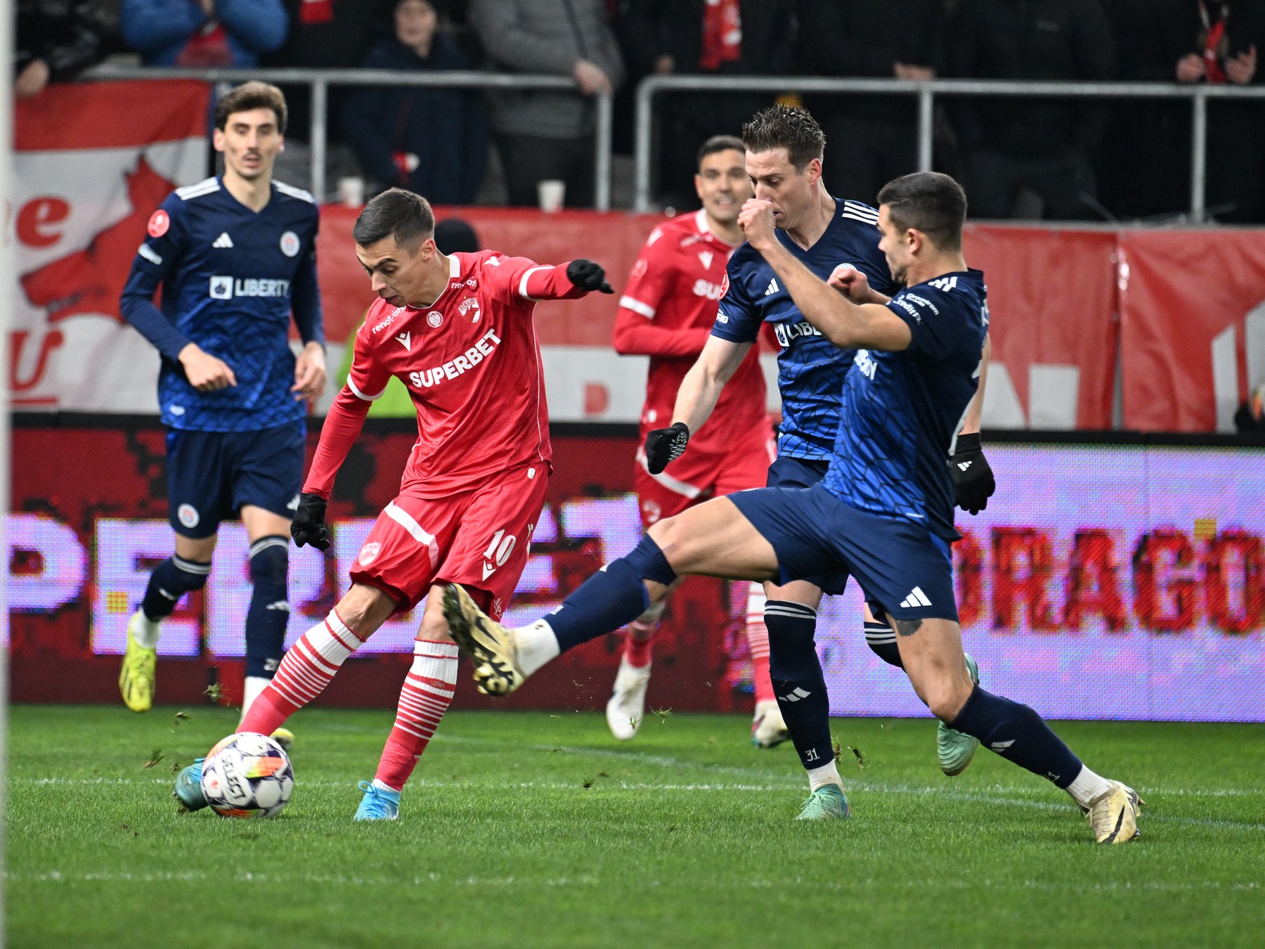 SuperLiga: Cine sunt vedetele etapei a 9-a