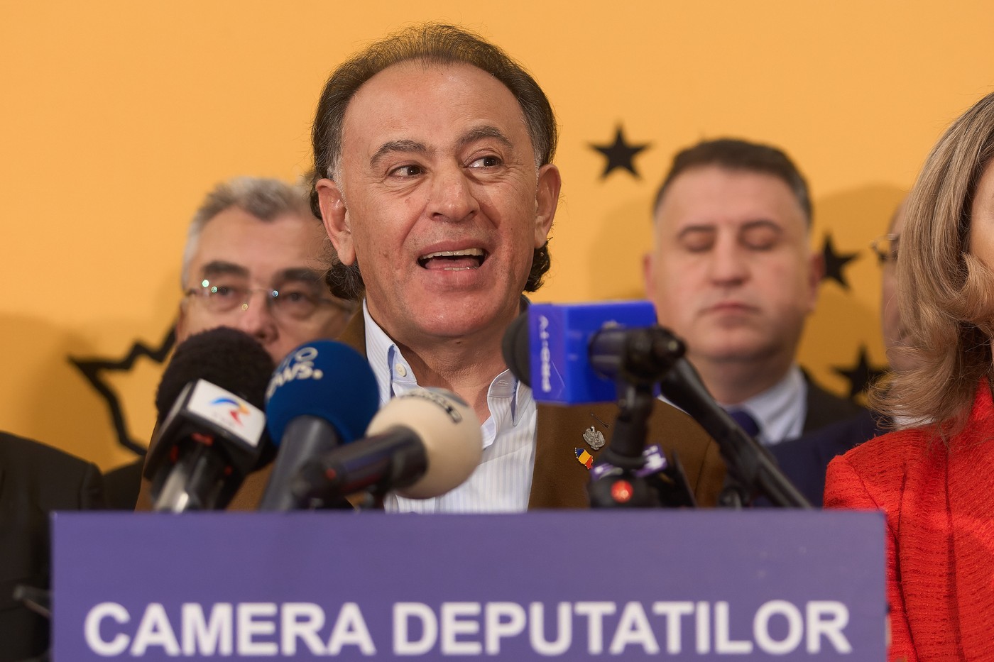 Lider AUR, acuzat că vrea să rupă partidul: „E o aberație”