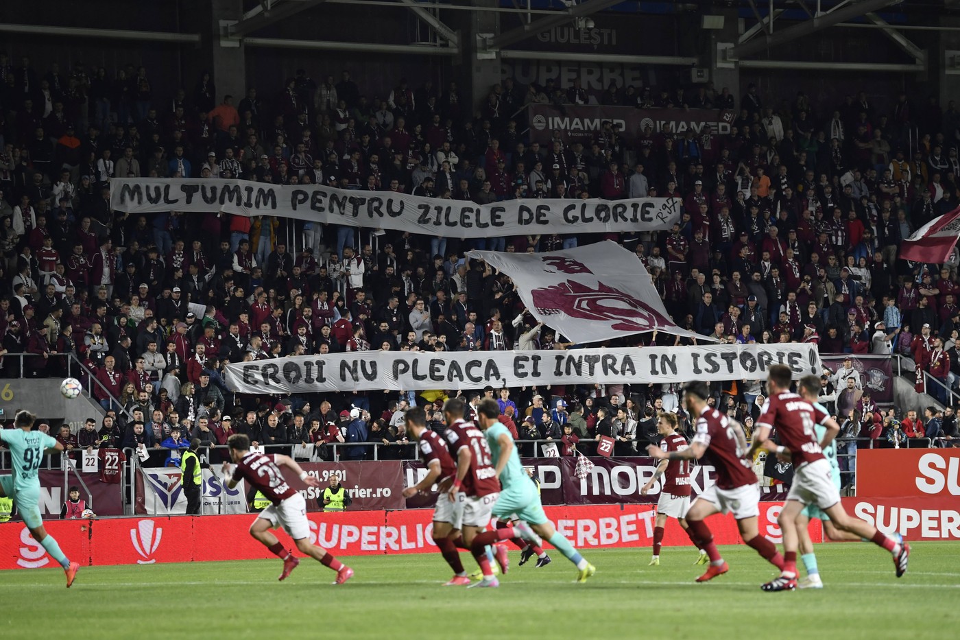 Derby încins! CFR Cluj primește vizita Rapidului într-un meci crucial