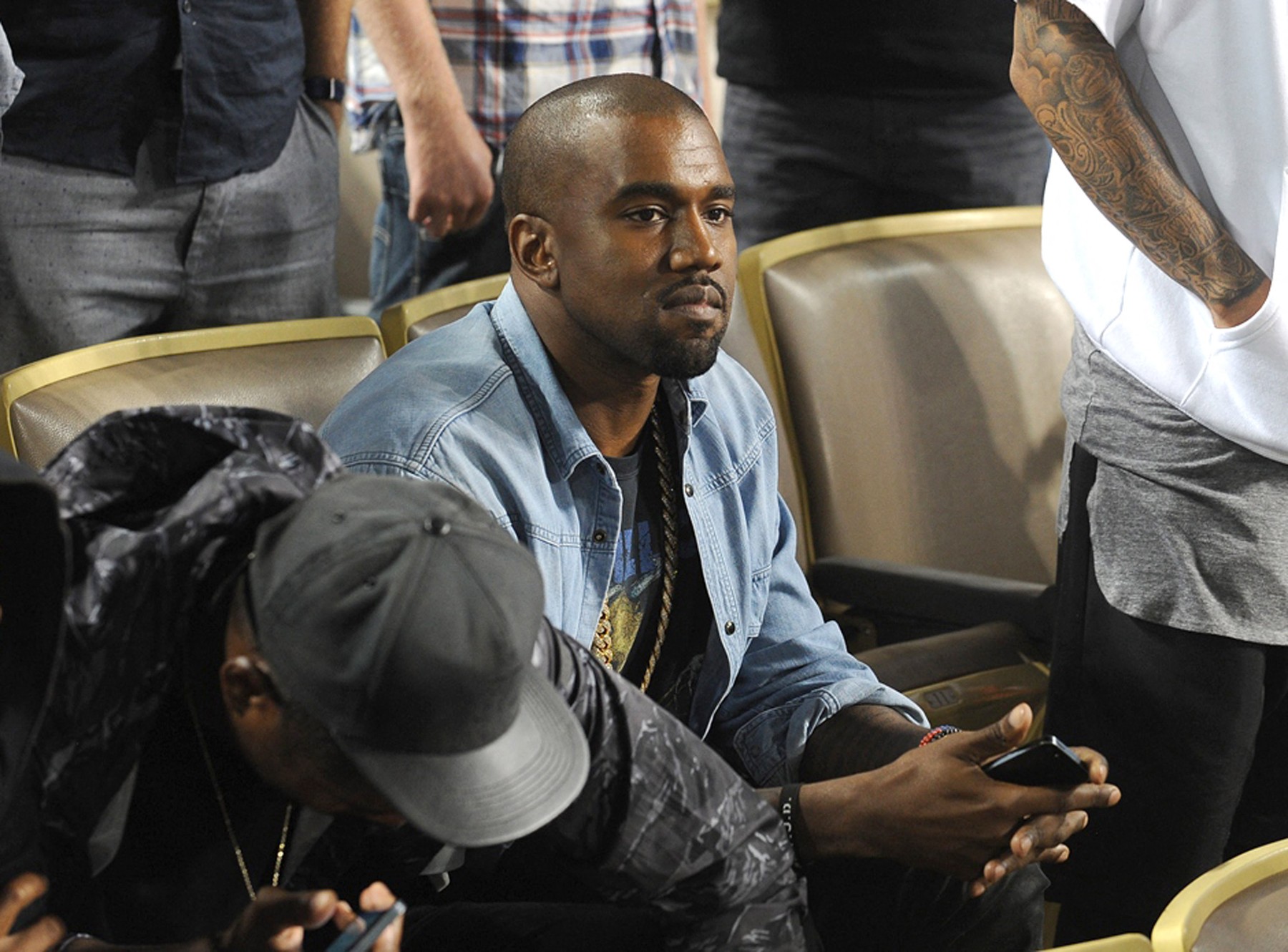 Kanye West cere scuze publice și dezvăluie că are probleme grave de sănătate