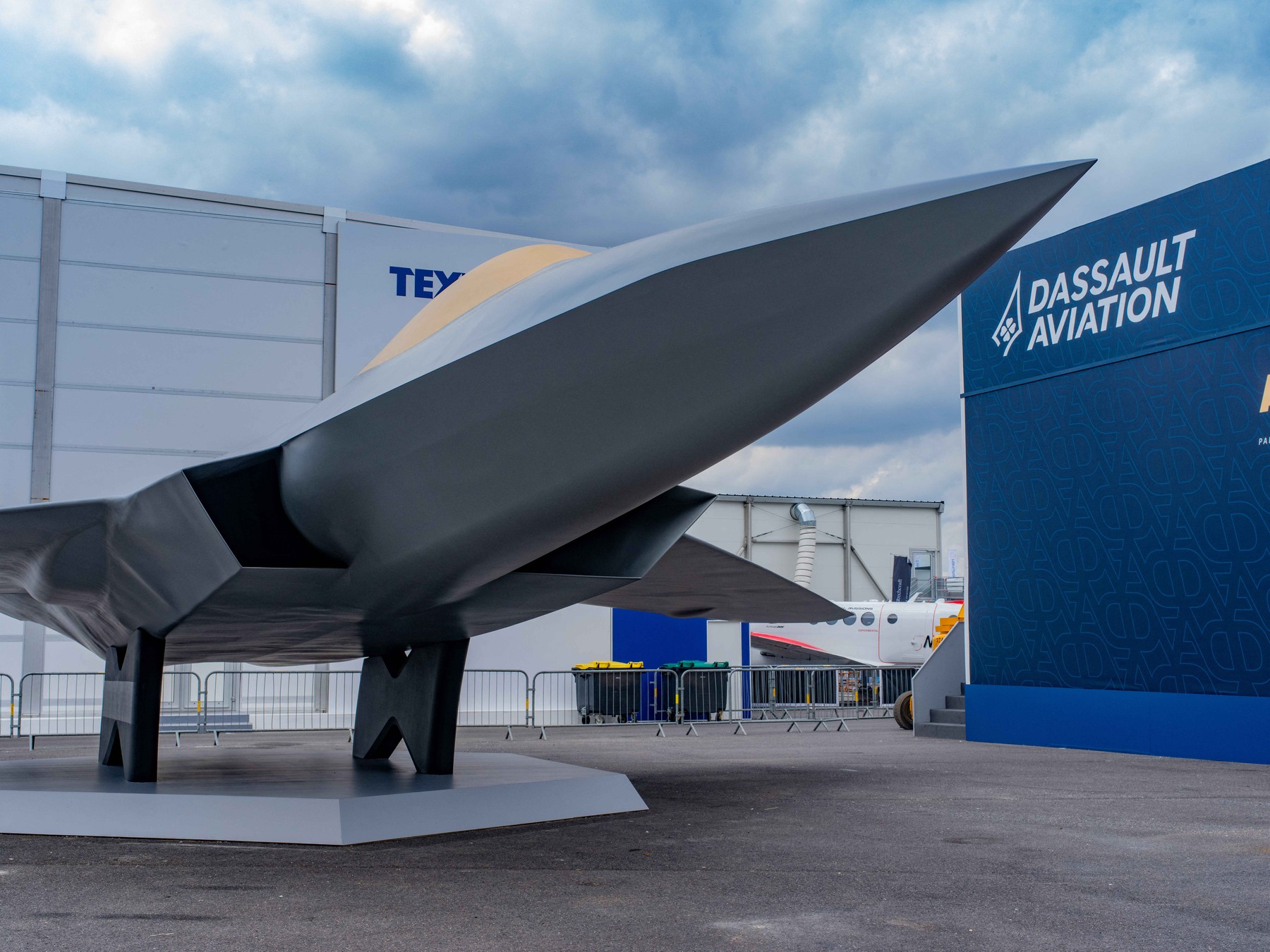 Eșec iminent pentru cel mai mare proiect de apărare al Europei: Franța amenință cu dezvoltarea individuală a avionului de vânătoare SCAF