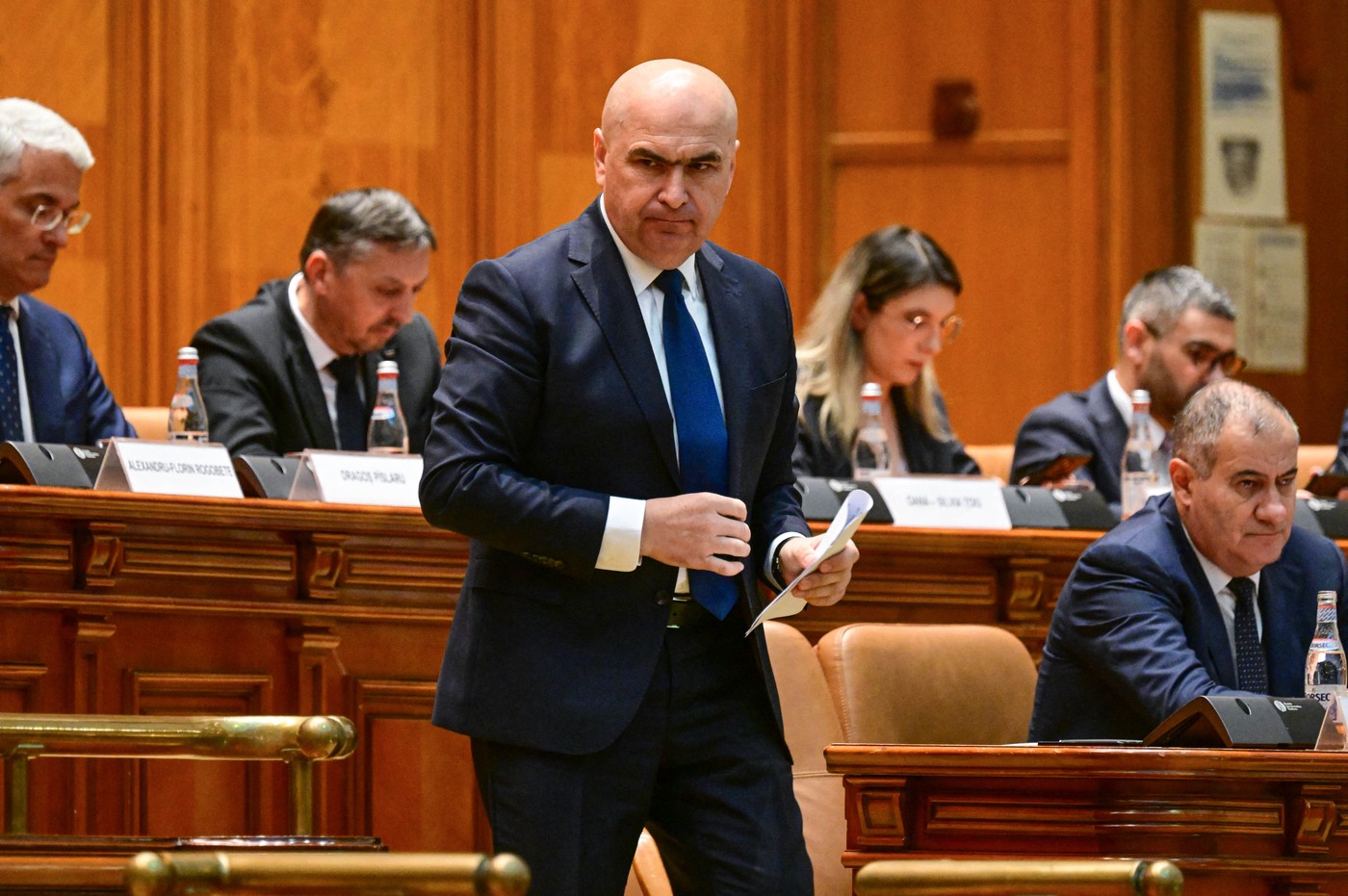 Guvernul a adoptat Pachetul 2, dar a amânat tăierile din administrația locală