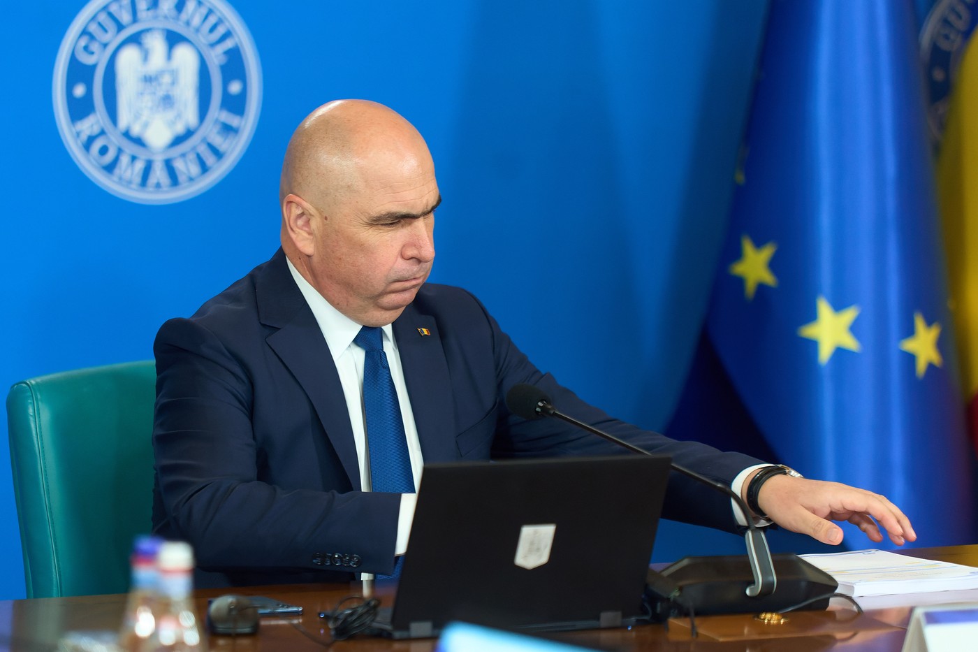 Coaliția decide soarta a zeci de mii de funcționari: Reduceri masive de posturi în administrație