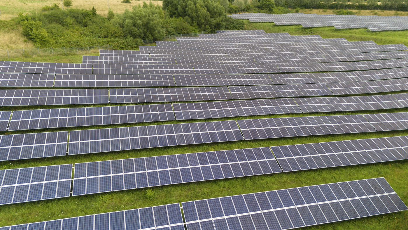 Grup israelian, extindere masivă în energie, după ce a fost preluat de un comerciant de diamante