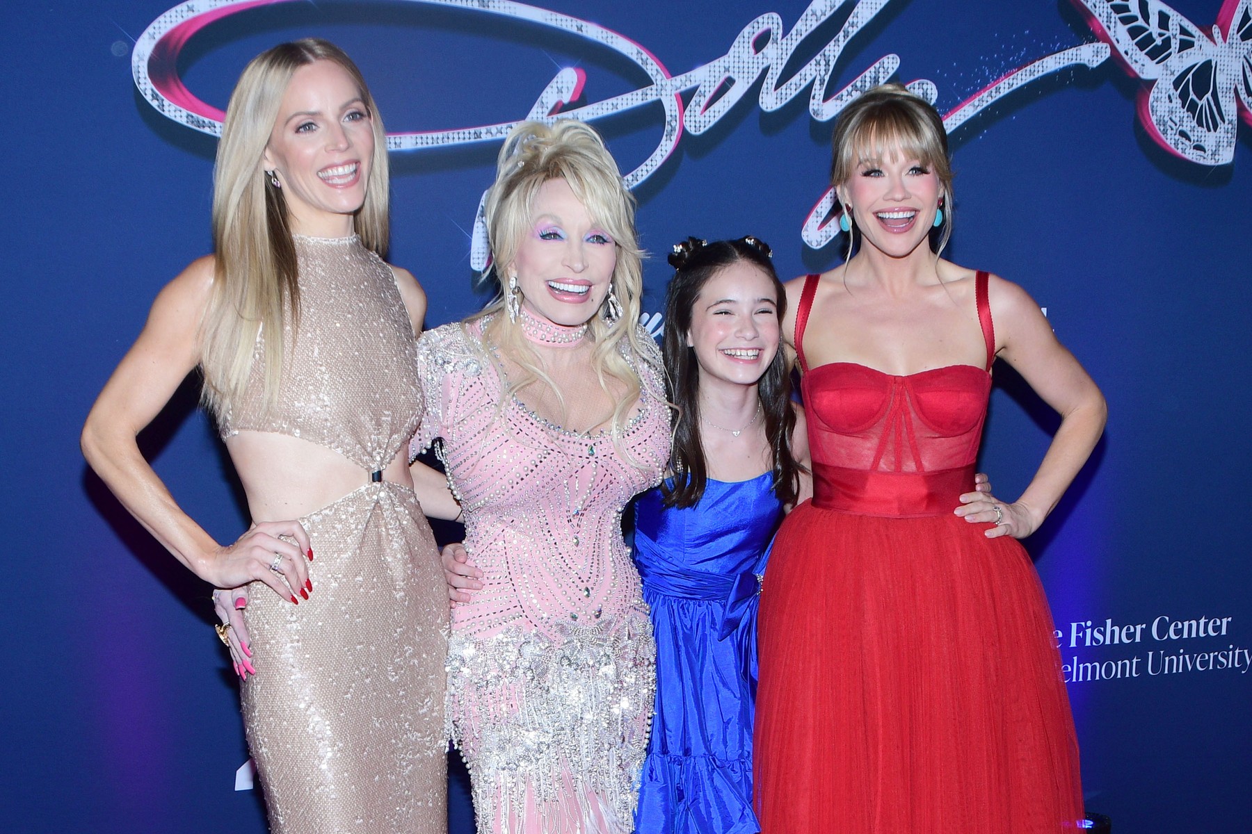 Dolly Parton, reacție după ce sora sa a stârnit îngrijorări privind starea ei de sănătate: „Încă n-am murit”