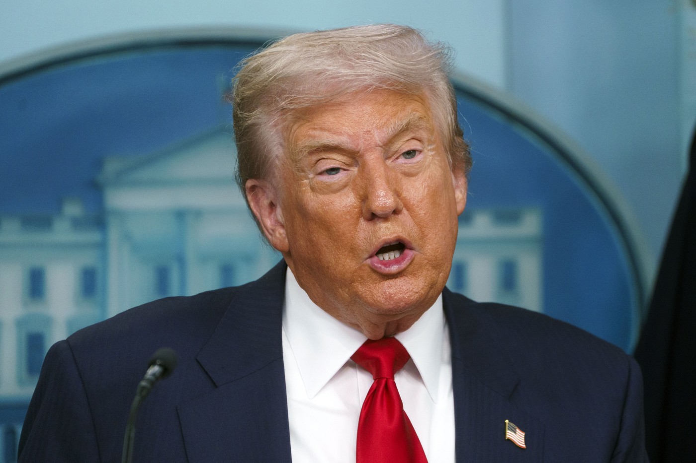 Trump anunță atac militar în Caraibe: "11 teroriști uciși"