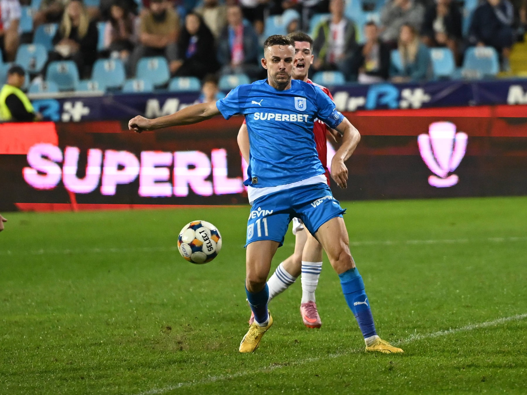 Căpitanul Universității Craiova, suspendat două etape și amendat după eliminarea cu Dinamo