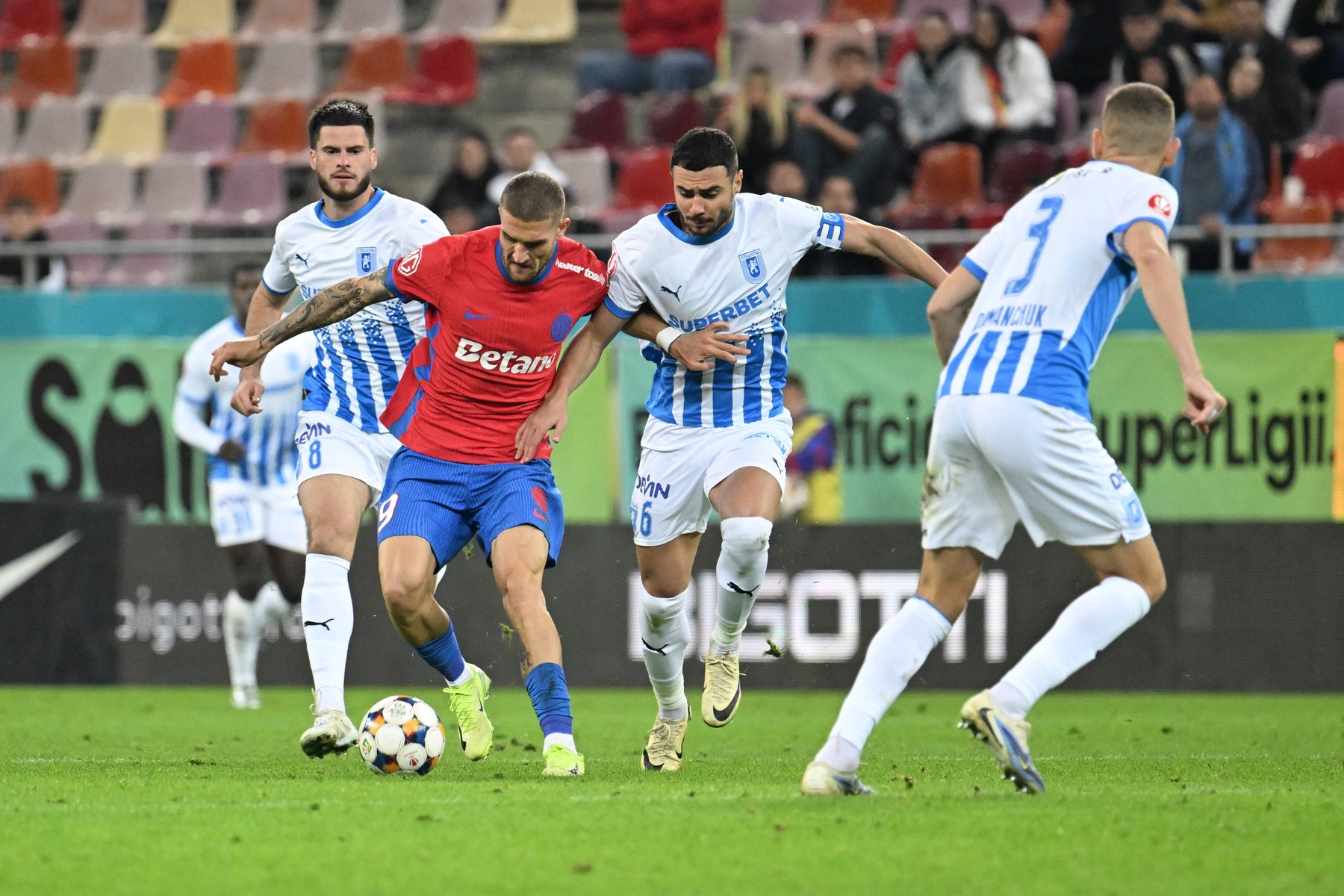 Mihai Rotaru, despre plecarea lui Rădoi și ambițiile Craiovei: „Cine nu poate, pleacă acasă”