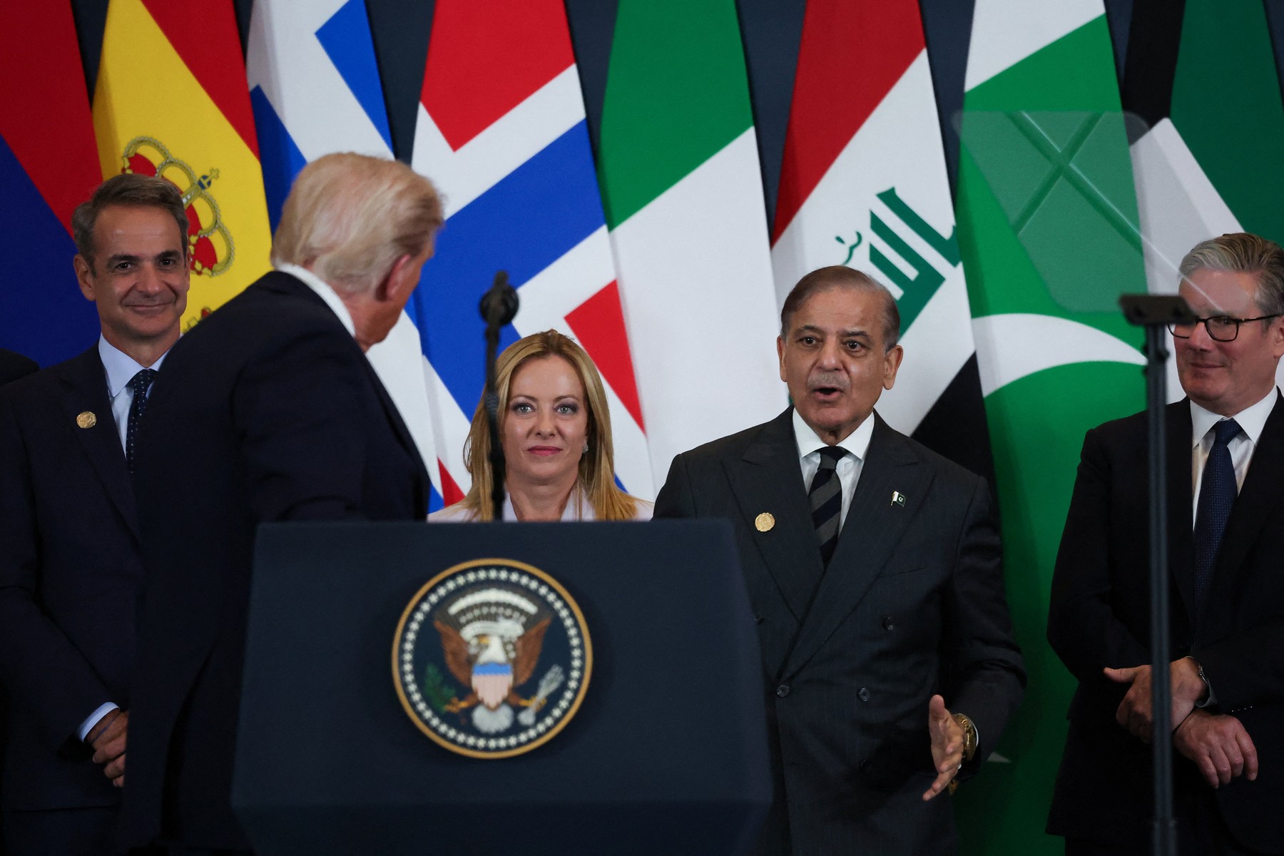 Donald Trump, comentariu controversat despre Giorgia Meloni: „Este tânără și frumoasă”