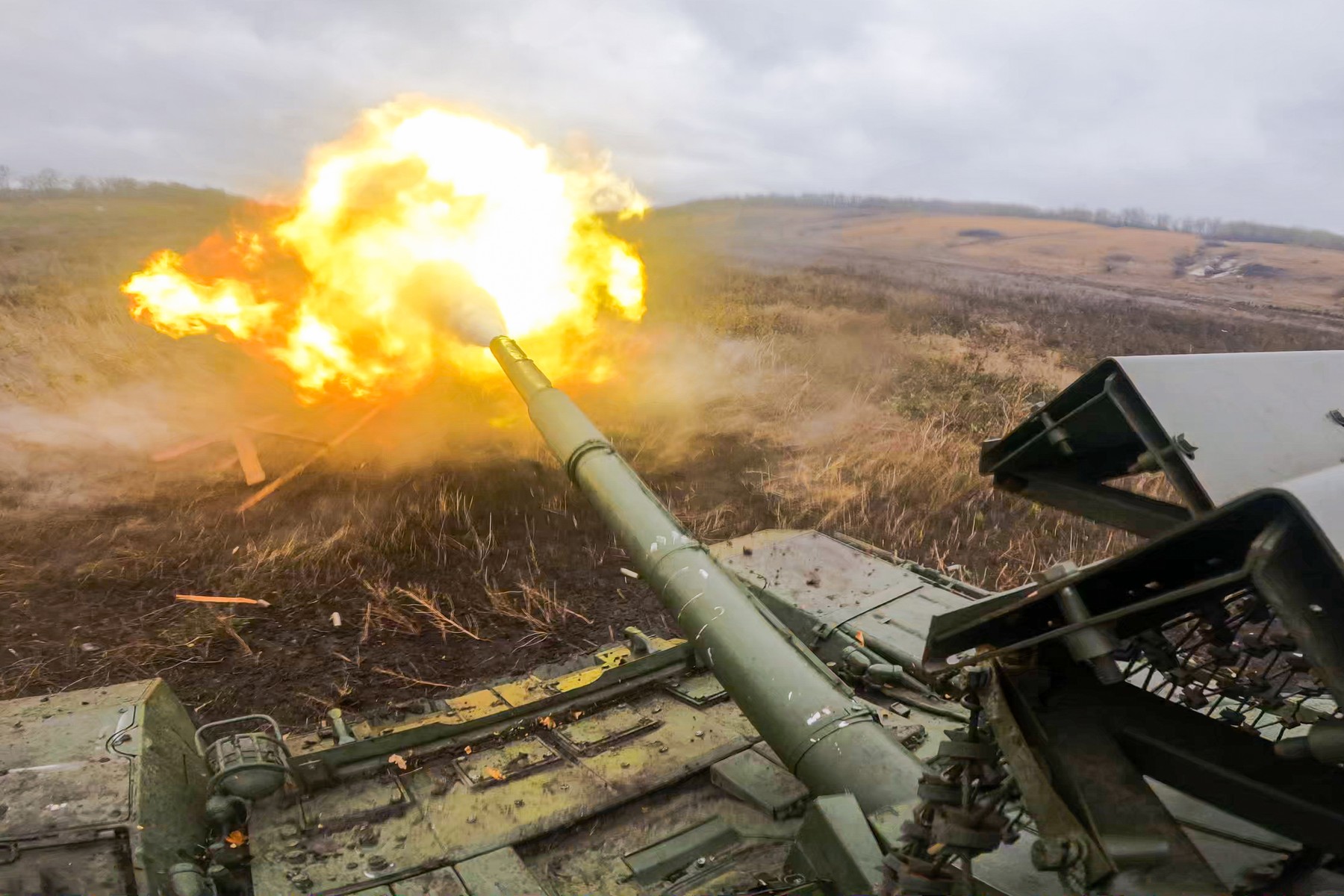 Șeful armatei suedeze avertizează: Rusia va testa curând articolul 5 al NATO!