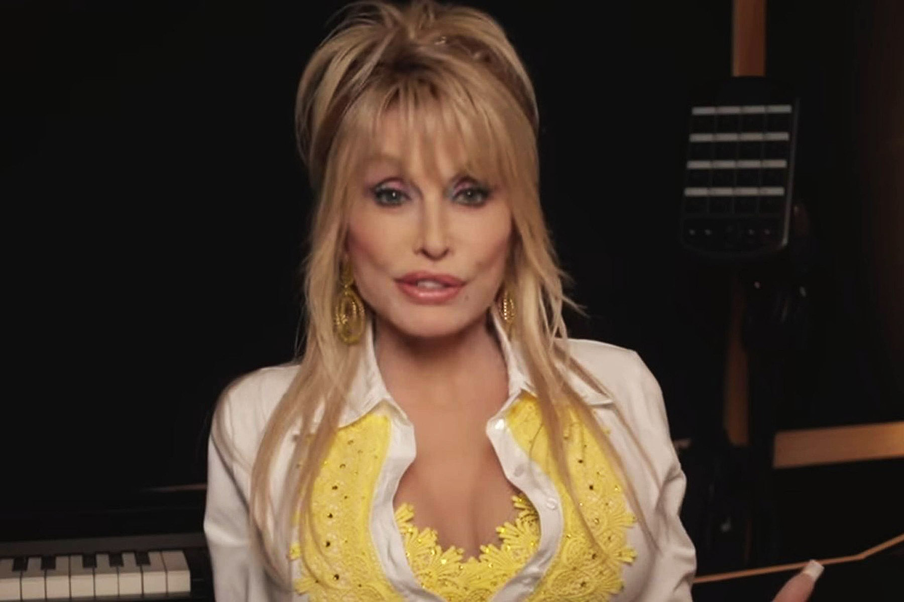 Legendara Dolly Parton afirmă la 80 de ani că se gândește să concerteze printr-un avatar