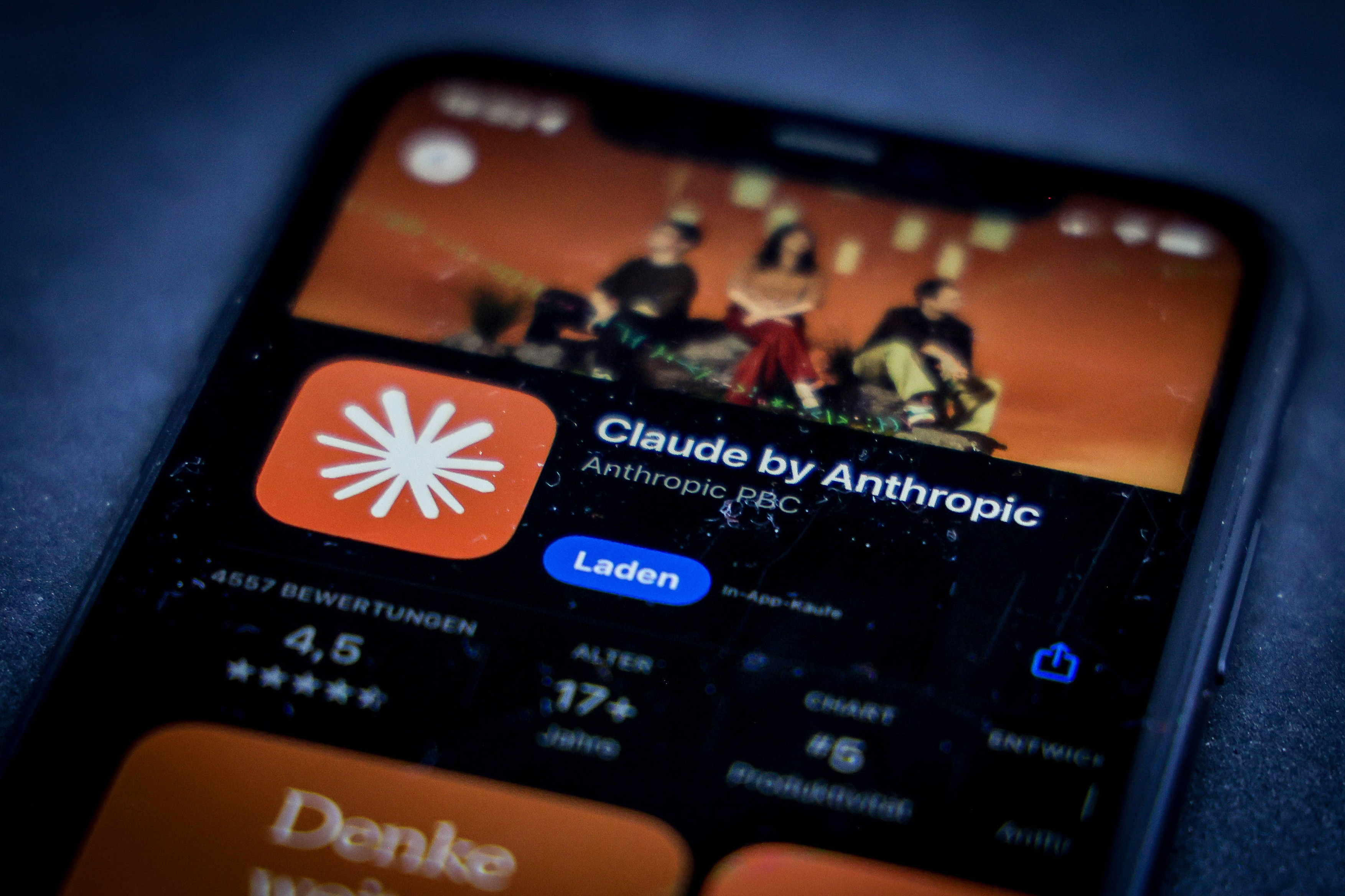 Anthropic testează o funcție inedită pentru chatbot-ul Claude