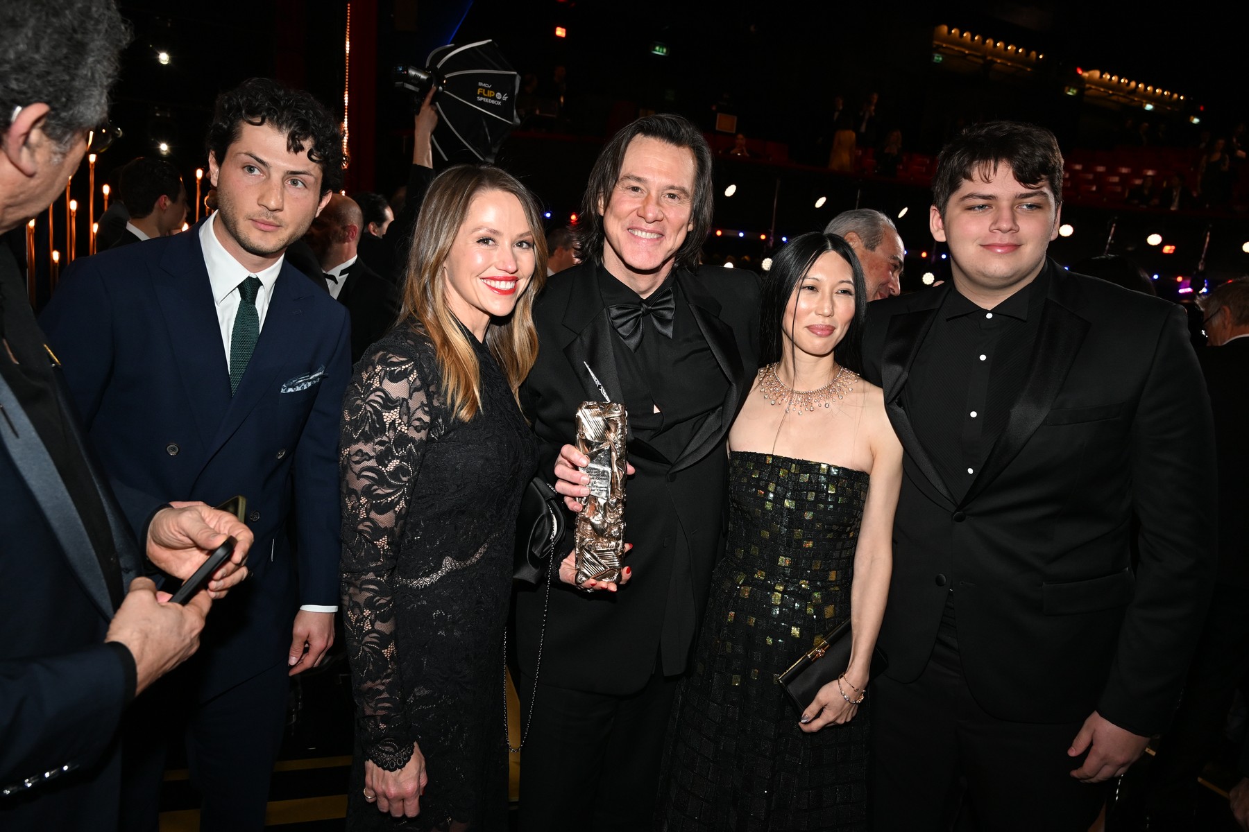 Jim Carrey s-a căsătorit cu partenera sa misterioasă, pe care a prezentat-o la Premiile César