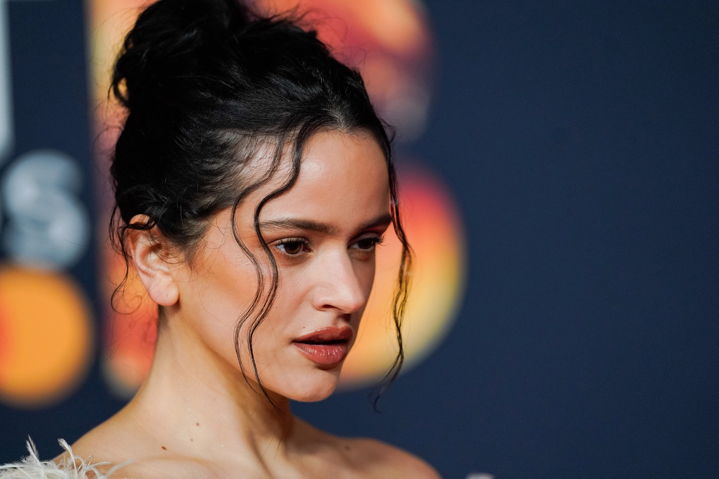 Rosalia și-a întrerupt concertul de la Milano din cauza unei stări de rău: „Nu am mai trecut niciodată printr-o astfel de situație”