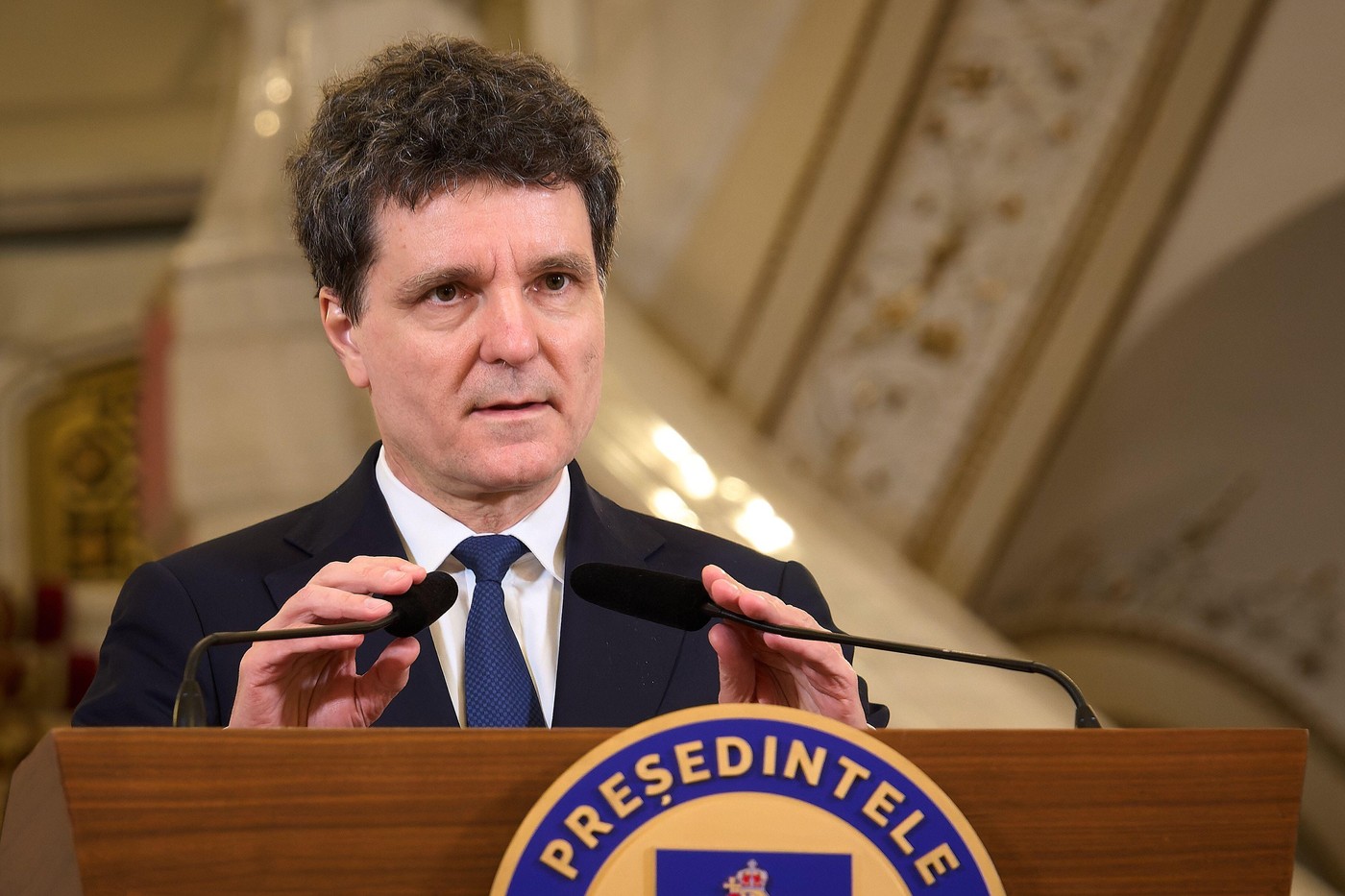 Consultări decisive la Cotroceni pentru desemnarea unui premier. Care sunt numele vehiculate și pozițiile partidelor convocate