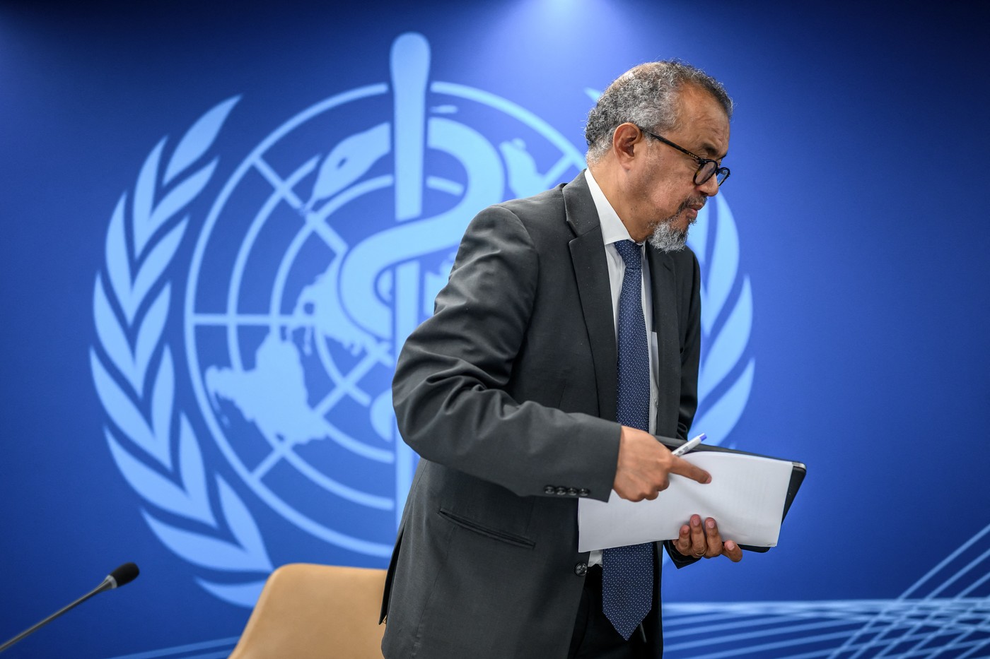 OMS, avertisment sumbru: Epidemia de Ebola, mai rapidă decât eforturile de control. Peste 200 de decese suspecte
