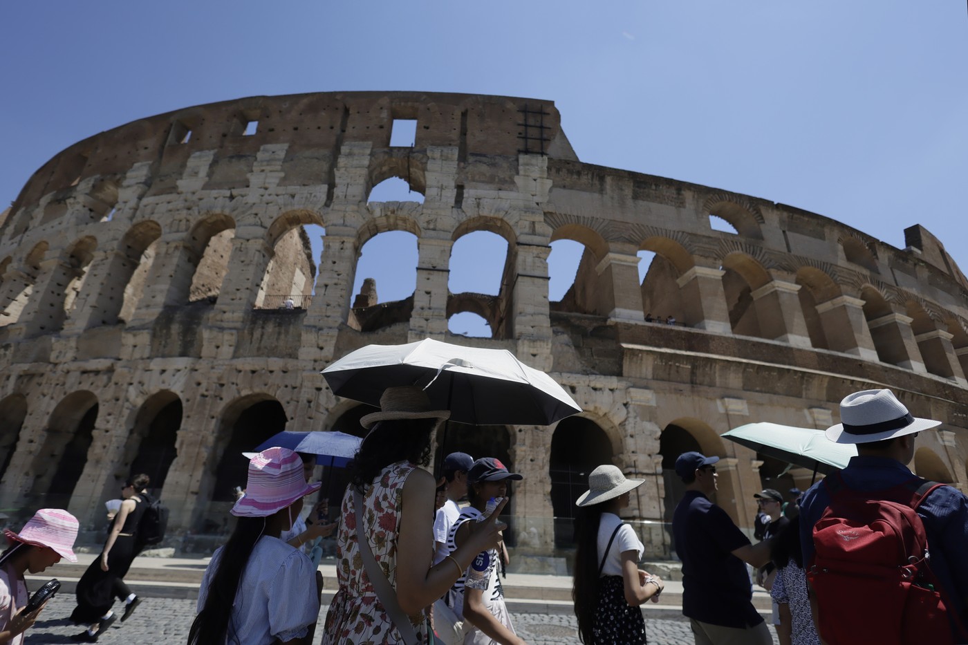 Italia schimbă orarul de vizitare a celor mai  cunoscute atracții ale sale. Ce trebuie să știe turiștii