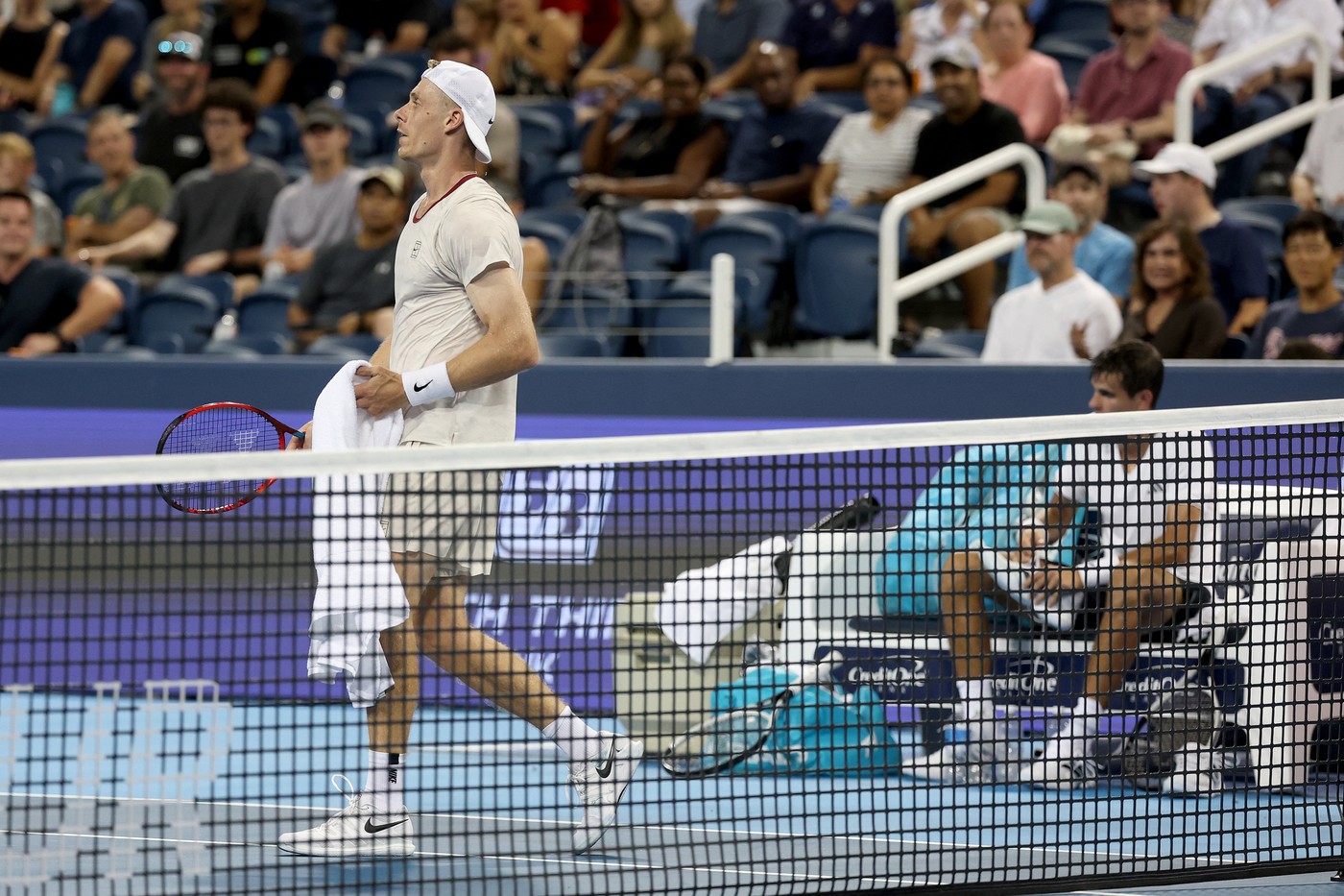 Controversă în tenis. De ce „afacerea şireturilor” lui Rafael Jodar provoacă nemulţumiri în circuit