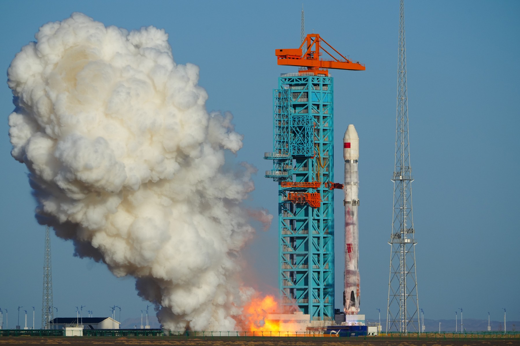 VIDEO A treia companie din lume care recuperează cu succes o rachetă pe care a lansat-o, după SpaceX și Blue Origin