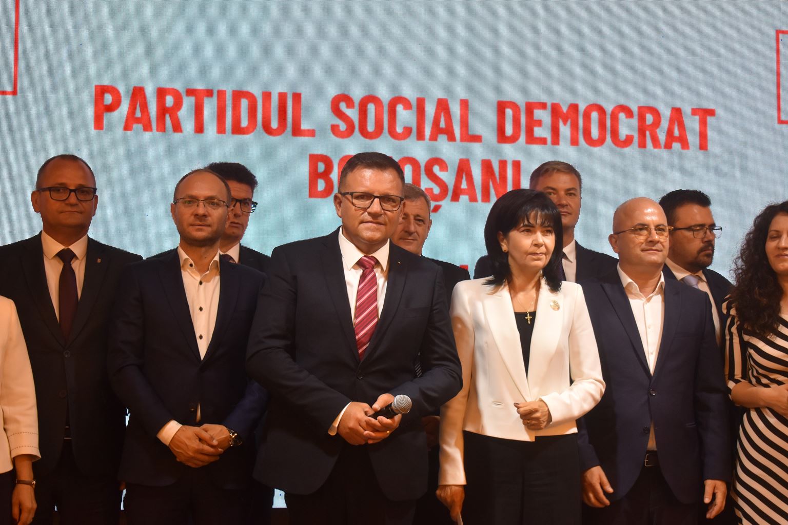 Nume bombă la PSD pentru Parlament: Un vice, un primar, o directoare și nu numai vor la București – LISTA 