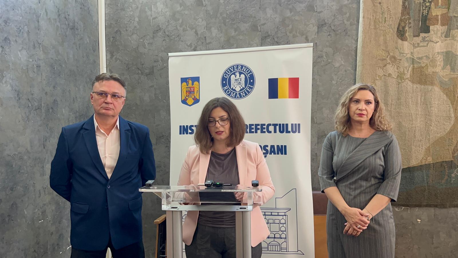 Prefectul Raluca Curelariu, apel către botoșăneni să-i lase pe medici să le vaccineze animalele din curte – VIDEO 