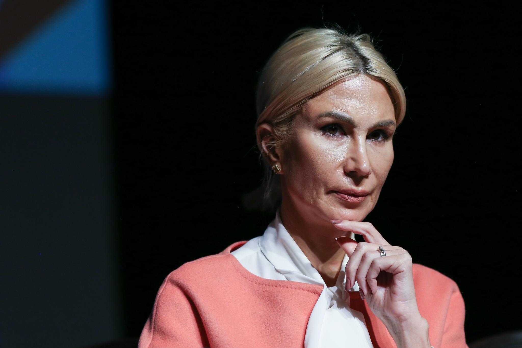  Denunț la Parchetul General împotriva Ralucăi Turcan după furtul pieselor din tezaurul dacic