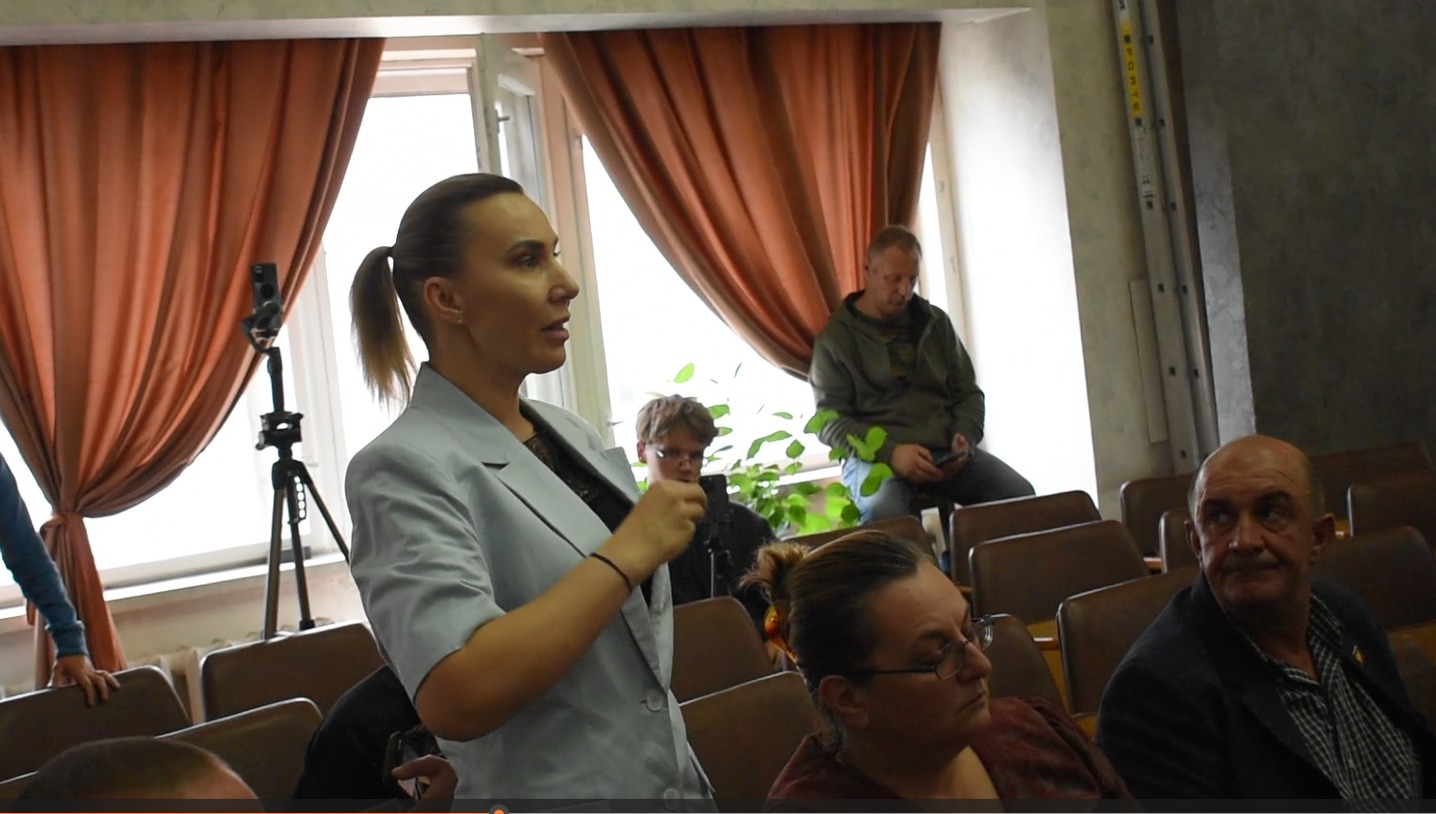 Șefa de la Urgențe cere ajutor de la Valeriu Iftime pentru a convinge medicii să rămână la Botoșani – VIDEO 