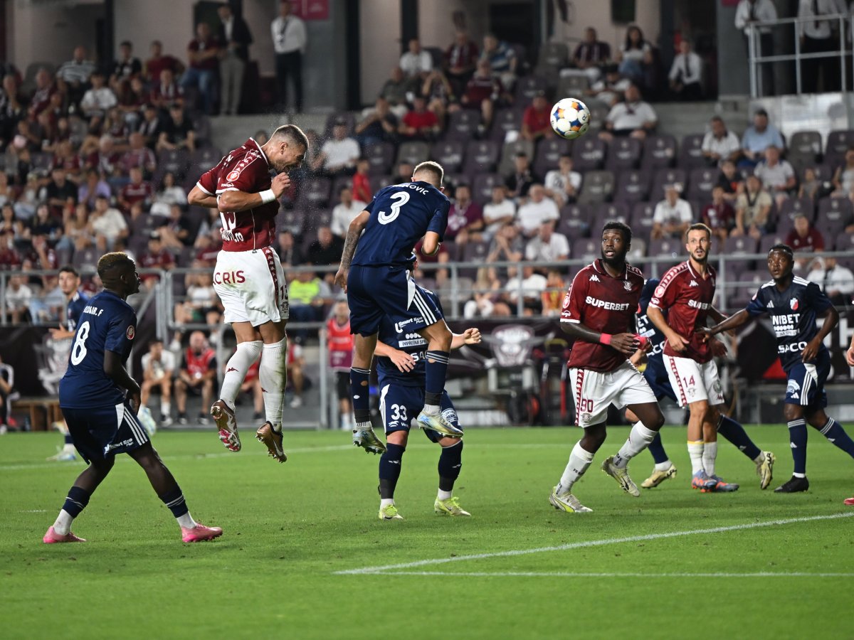 Preferatul lui Iftime distrus în direct: E focă de circ, nu e fotbalist / Cel mai mare puturos din lume