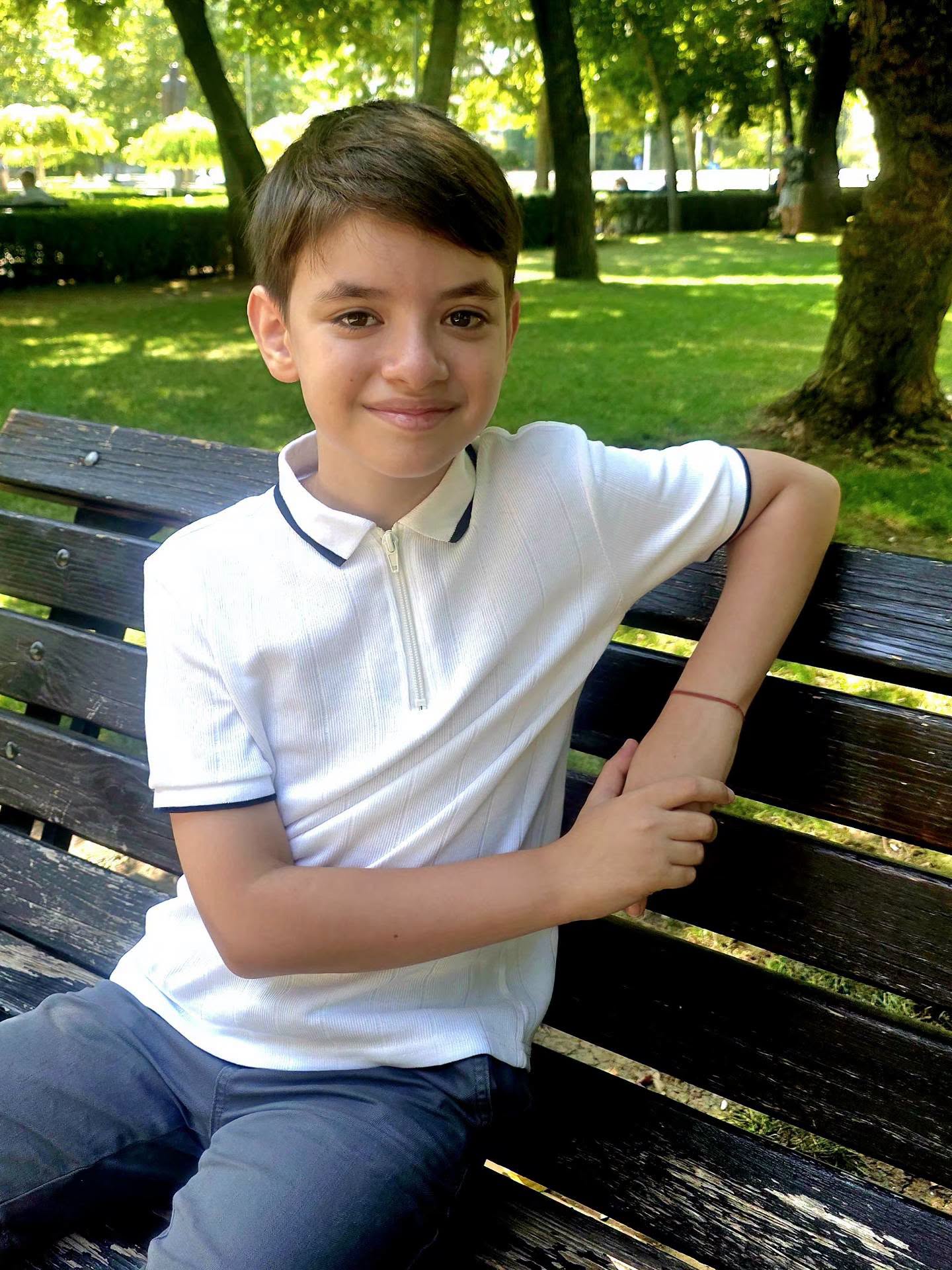Rares Prisacariu.j