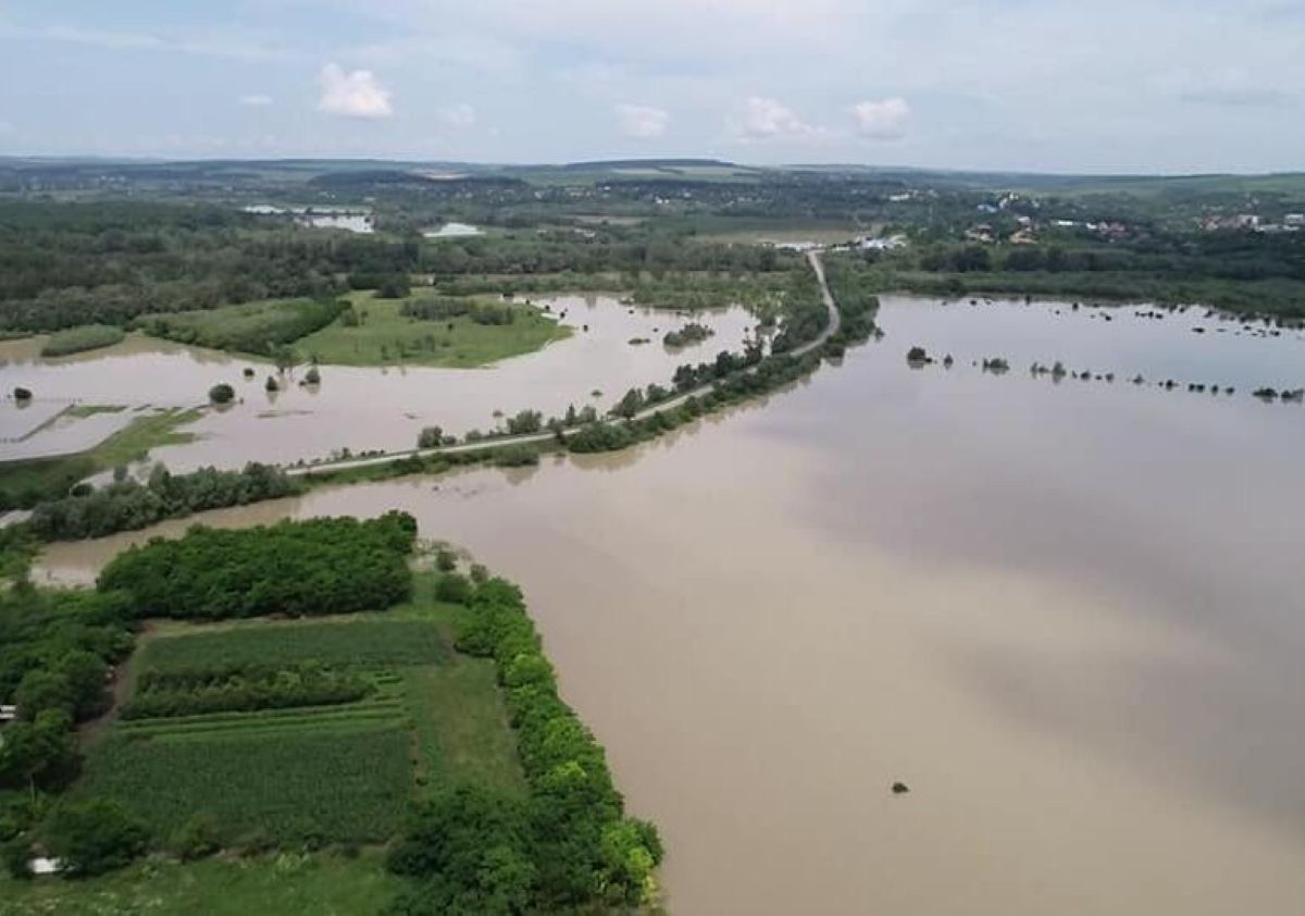 raul prut inundatii