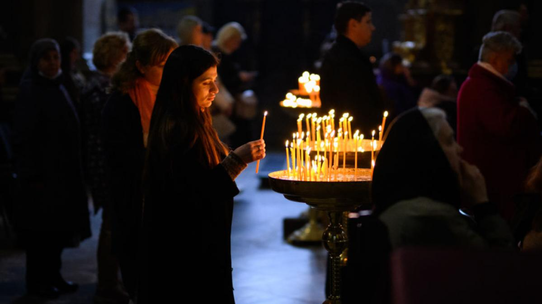 Războiul din Orient pune în pericol aducerea Luminii Sfinte de la Ierusalim