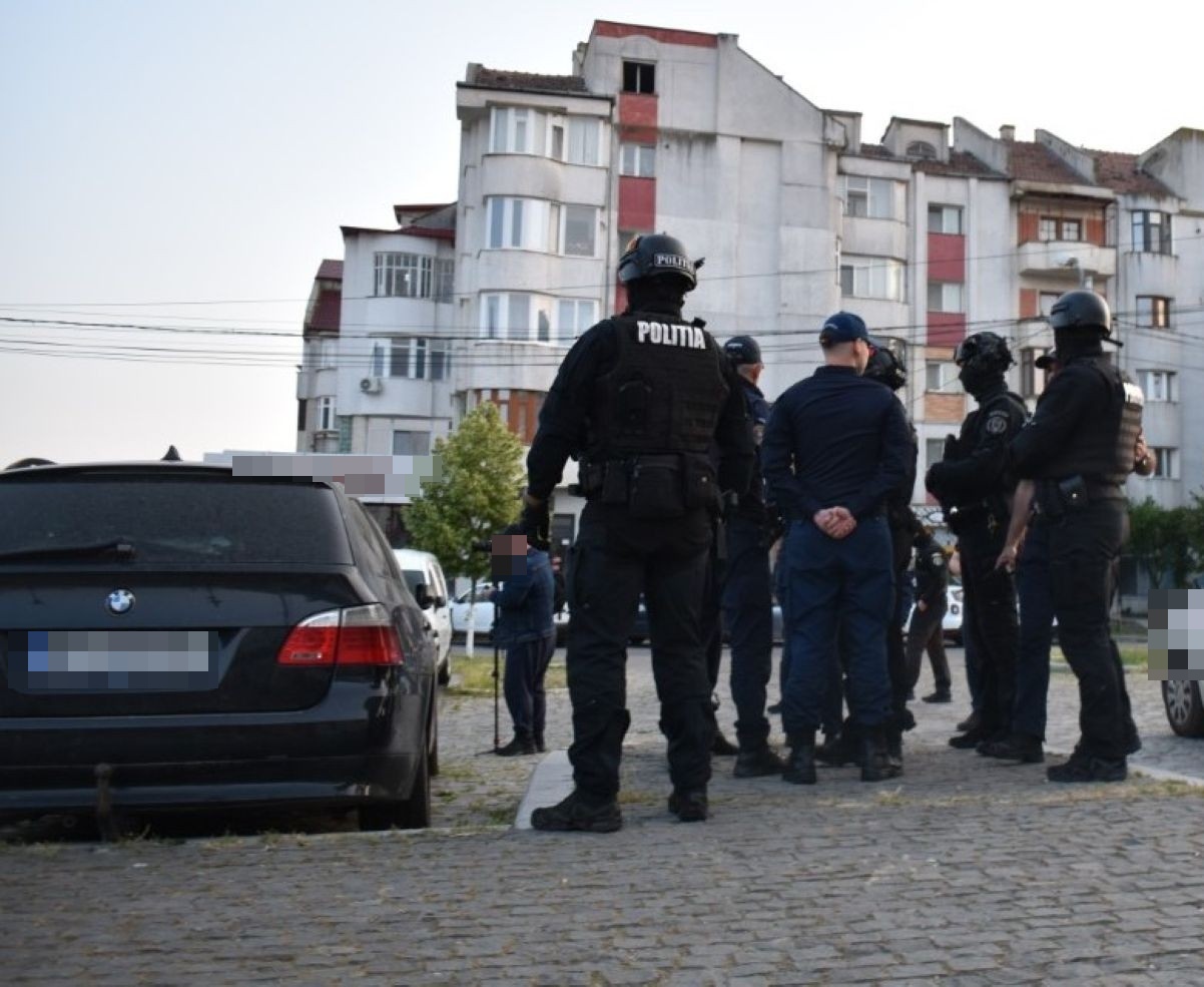 razie de amploare in piata si pe strazi.