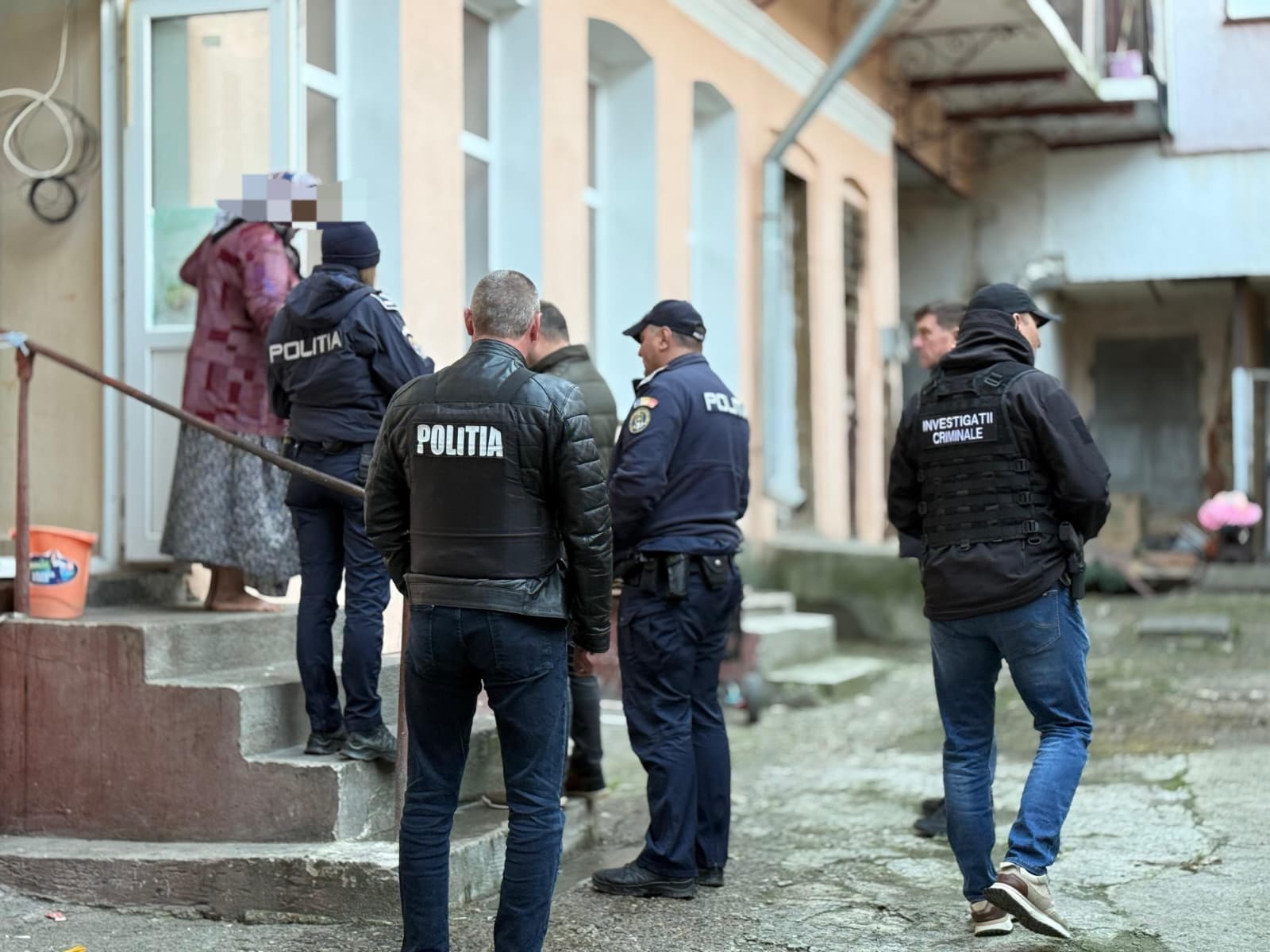 razie in Centrul Vechi si Piata Centrala (