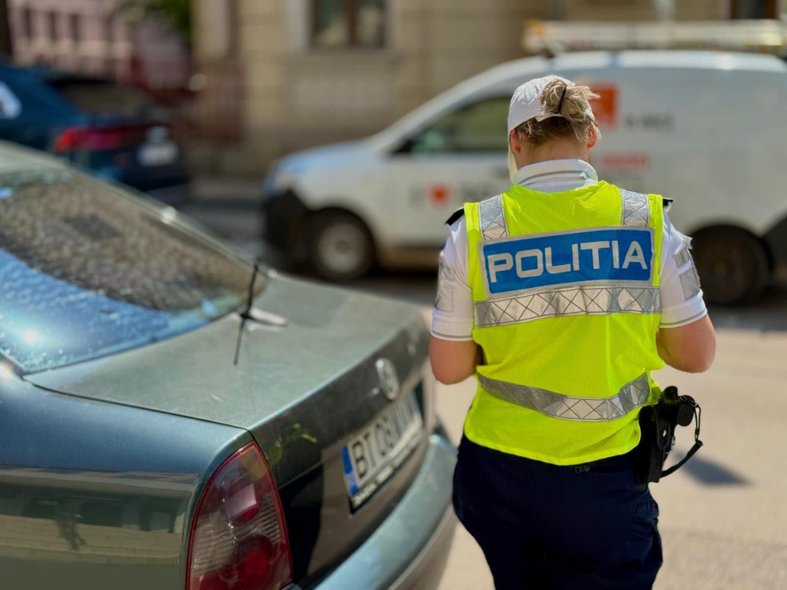 RAZIE pe străzi: 16 șoferi au gafat-o chiar în fața polițiștilor – VIDEO 