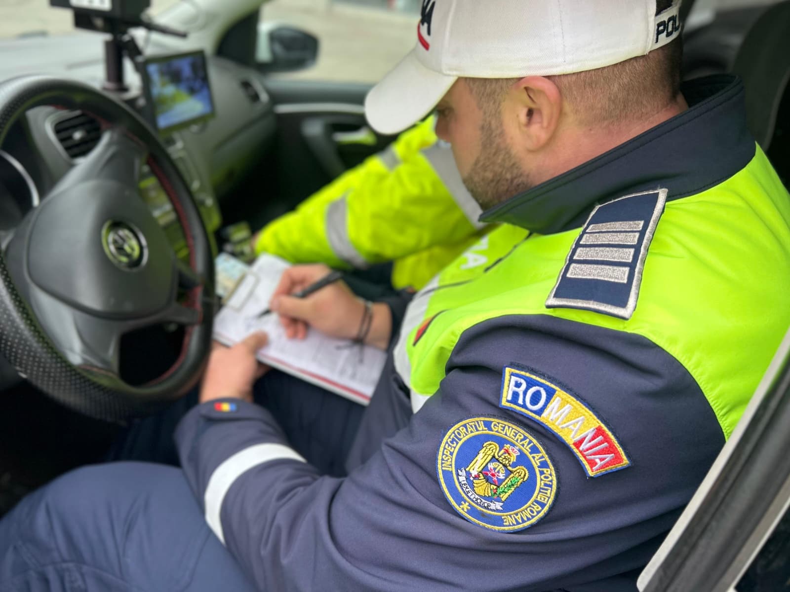 Trei șoferi de la Botoșani au rămas fără permis în același loc