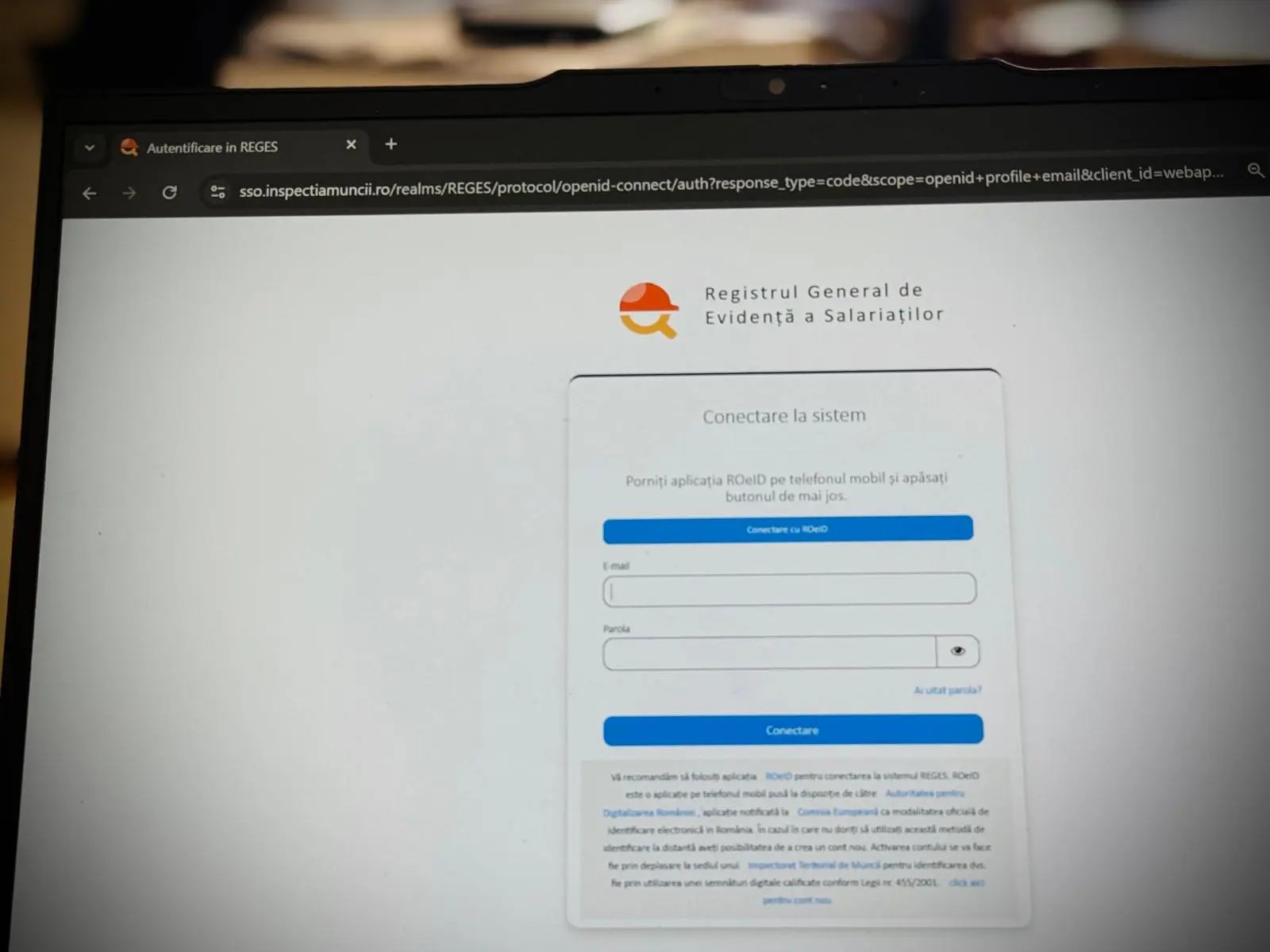 Amenzi de până la 20.000 lei pentru angajatorii care nu se înregistrează la timp în Reges-Online