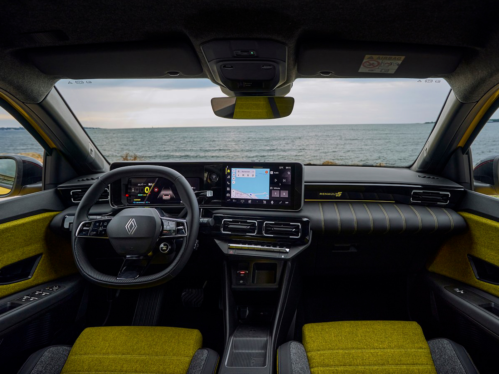 Renault 5 a revenit cu motorul electric care te aduce la 100 km / h în sub 8 secunde 