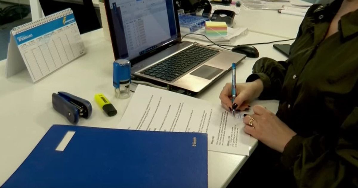 Debarcarea pensionarilor din primării abia resimțită la Botoșani, au plecat câțiva șefuleți și ceva funcționari 