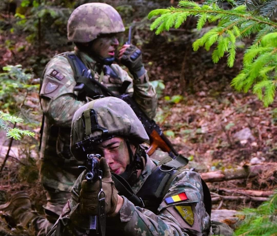 Au început înscrierile pentru îndeplinirea serviciului militar în rezervă: LOCURILE disponibile