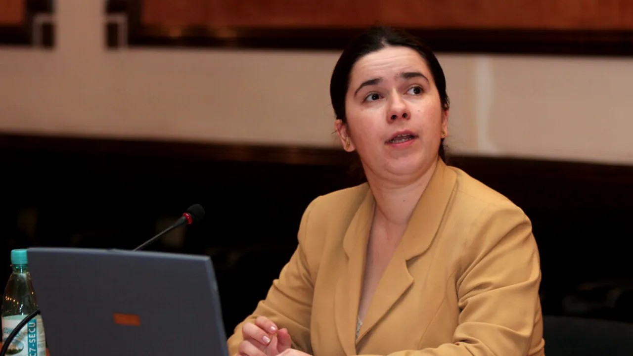 CINE este doamna propusă la Avocatul Poporului, în locul botoșănencei Weber