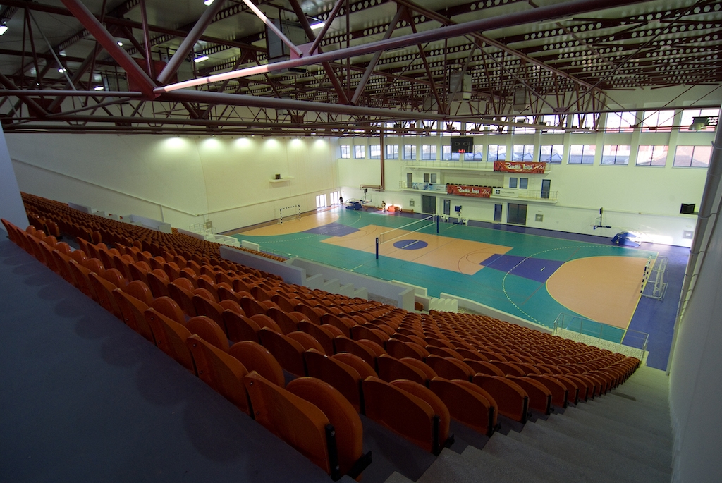 Târg al firmelor botoșănene organizat la Sala Polivalentă 