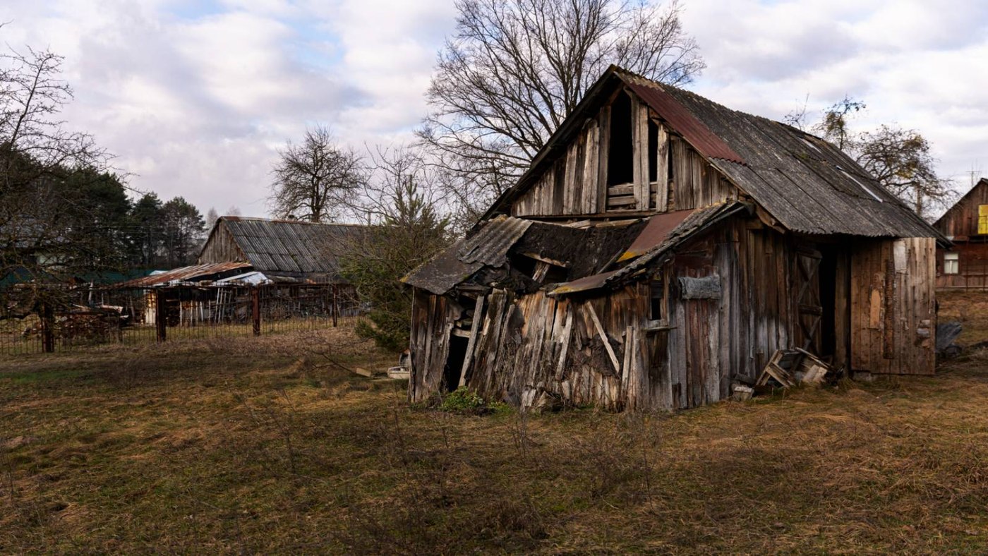 Sate pustii în Botoșani: Comuna unde bătrânii au rămas singuri pe ulițe