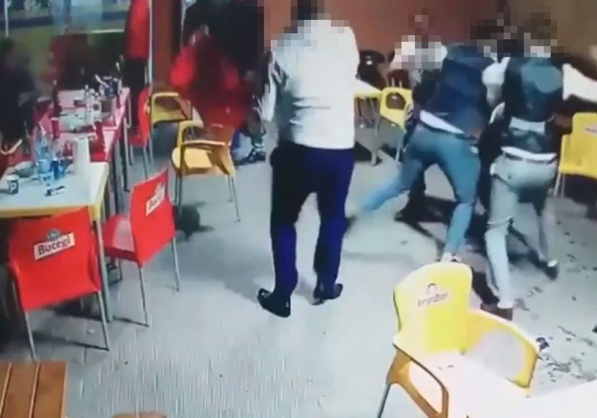 bataie pe terasa, tineri retinuti
