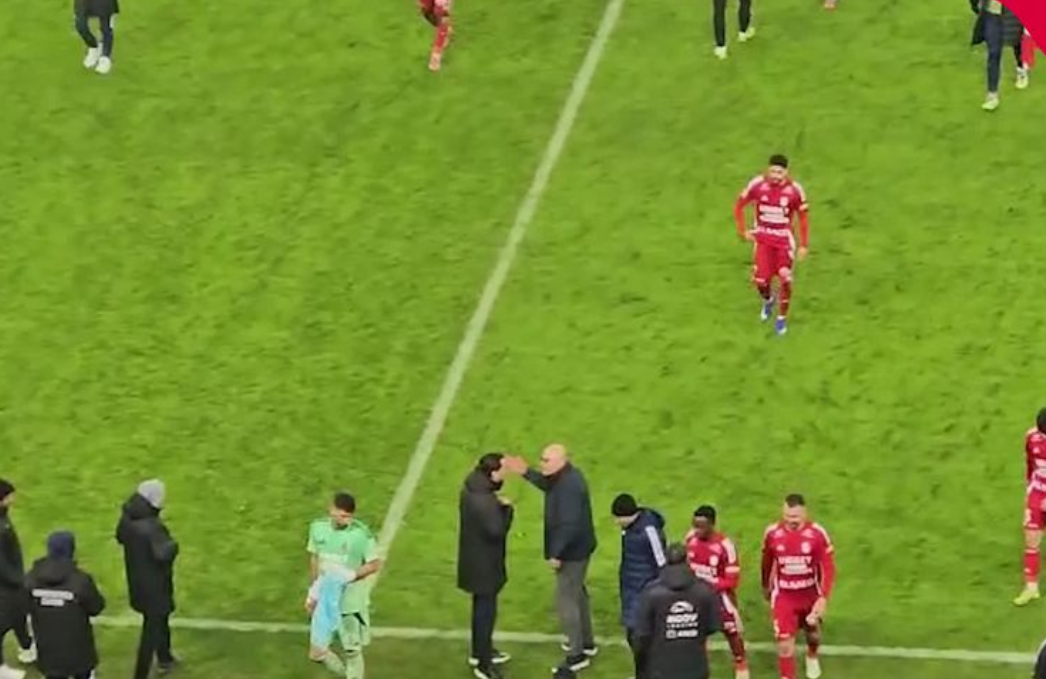 Scandal uriaș la Craiova după meci: Directorul de la Craiova s-a luat de toată lumea 