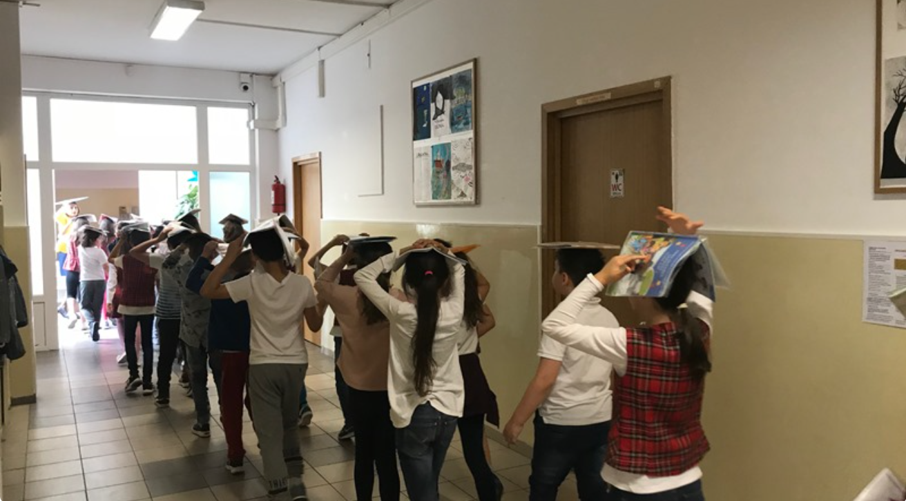 scoli pregatite pentru drone