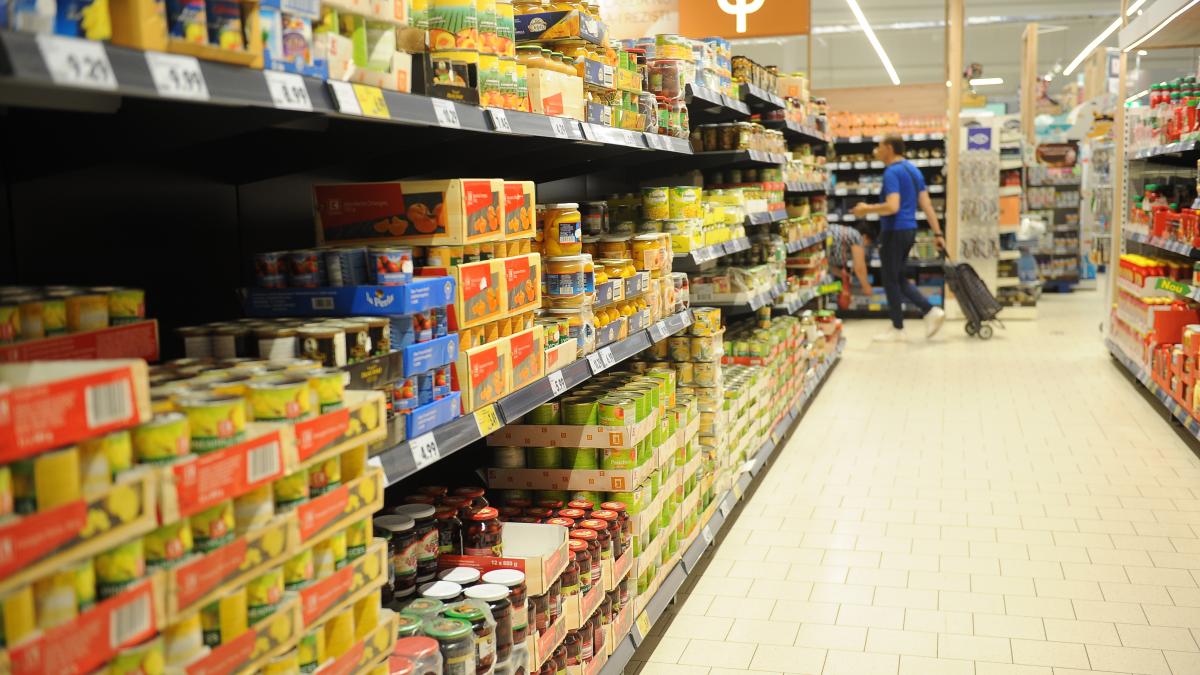 Noi scumpiri anunțate: Alimentele pentru care vom plăti mai mult