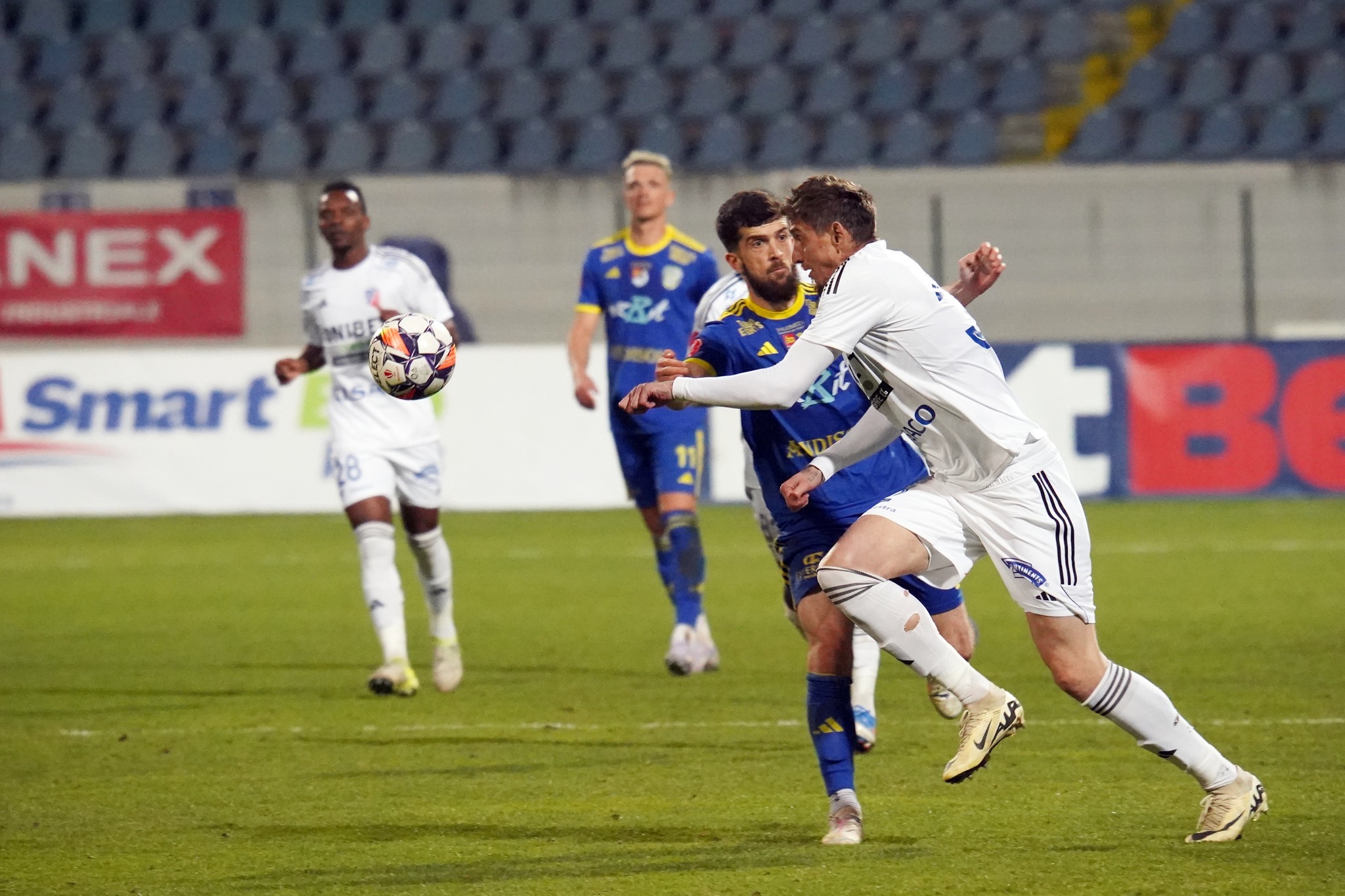 Amendă pentru jucătorul eliminat la meciul de pe „Municipal” – CÂTE etape a fost suspendat  